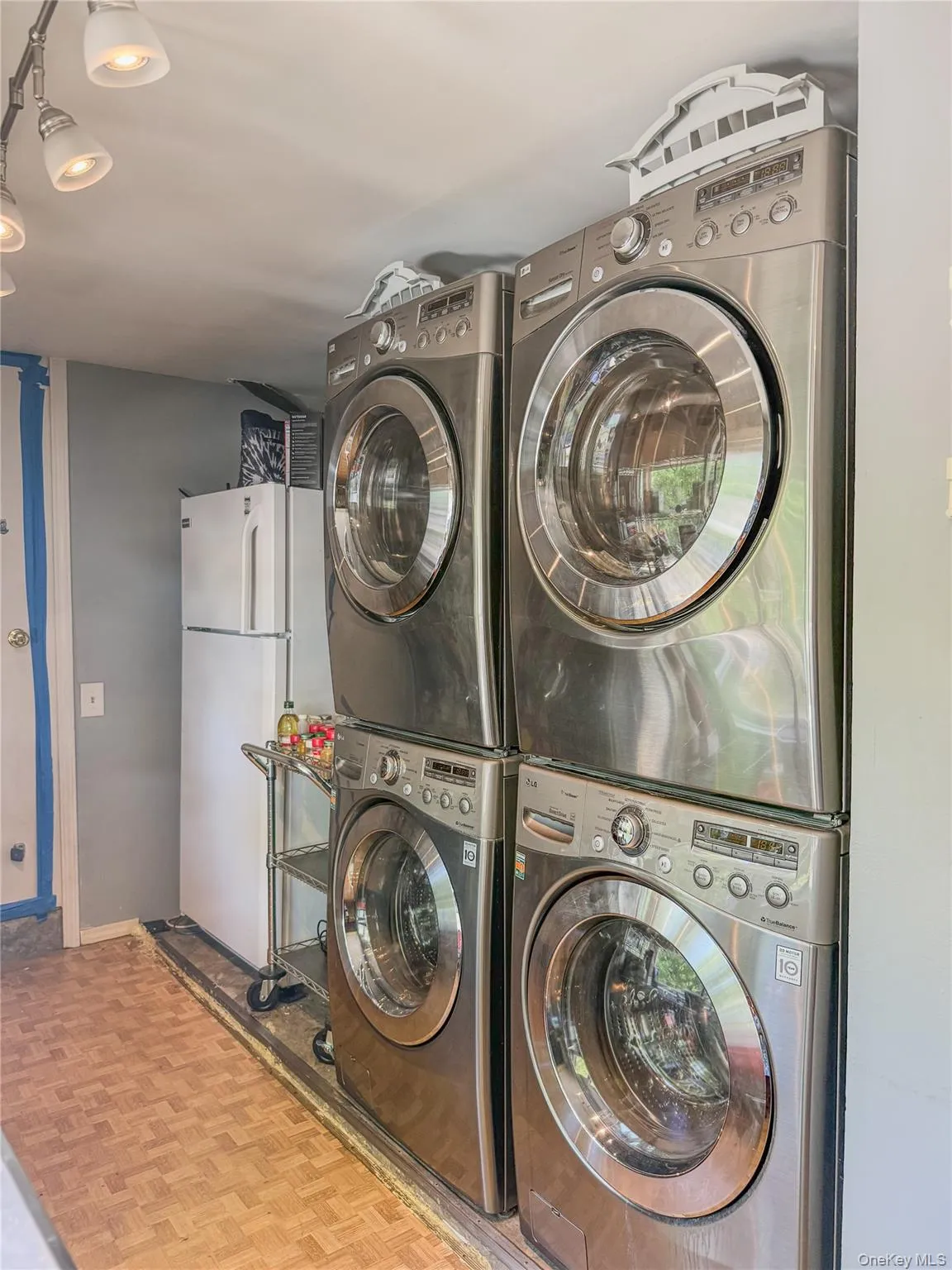Main House laundry Room Washers & Dryers Main House laundry Room Washers & Dryers