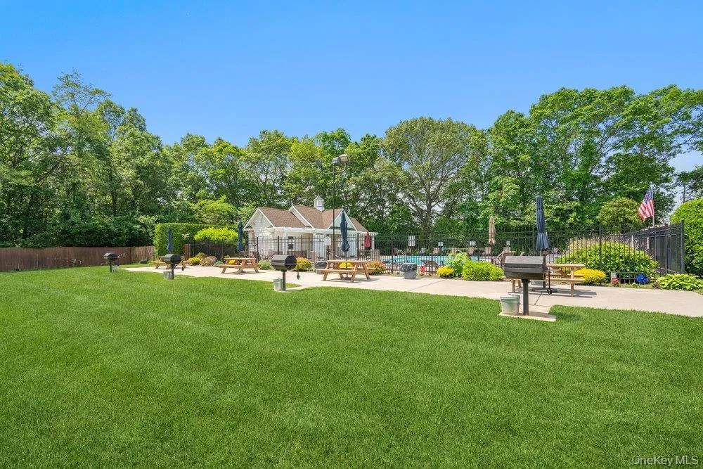 460 Old Town Road, Brookhaven, NY, 1 Bedroom Bedrooms, 3 Rooms Rooms,1 BathroomBathrooms,Residential,For Rent,Old Town,0,1051197 460 Old Town Road, Brookhaven, NY, 1 Bedroom Bedrooms, 3 Rooms Rooms,1 BathroomBathrooms,Residential,For Rent,Old Town,0,1051197