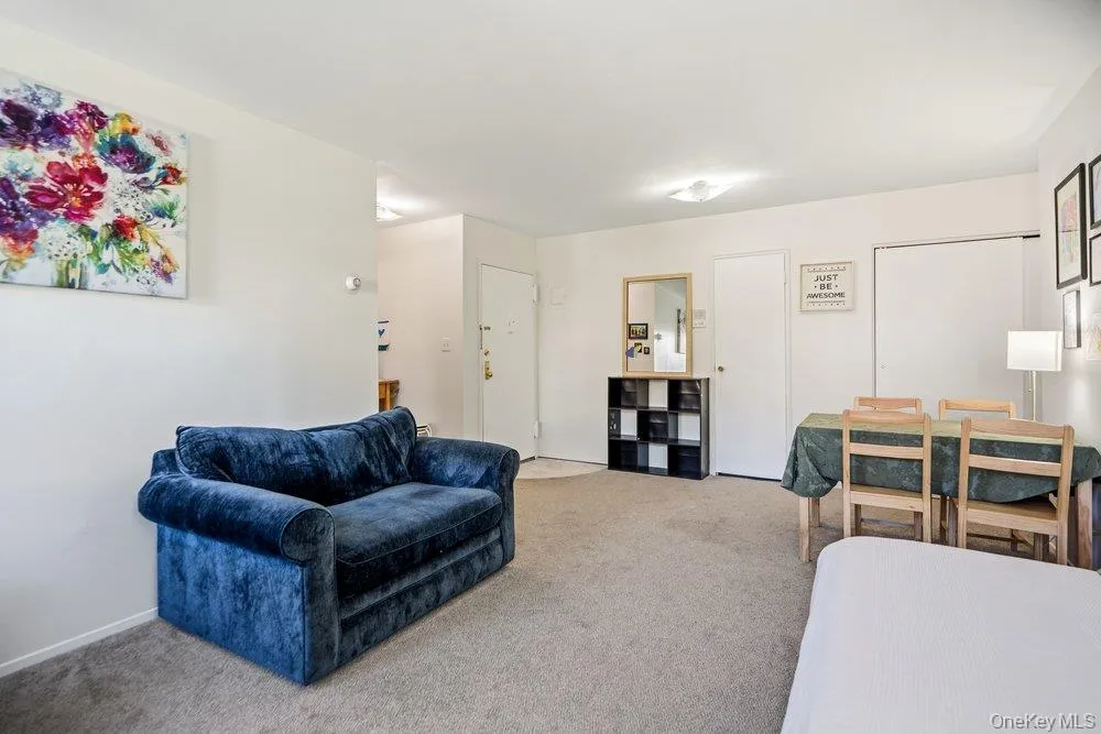 460 Old Town Road, Brookhaven, NY, 1 Bedroom Bedrooms, 3 Rooms Rooms,1 BathroomBathrooms,Residential,For Rent,Old Town,0,1051197 460 Old Town Road, Brookhaven, NY, 1 Bedroom Bedrooms, 3 Rooms Rooms,1 BathroomBathrooms,Residential,For Rent,Old Town,0,1051197