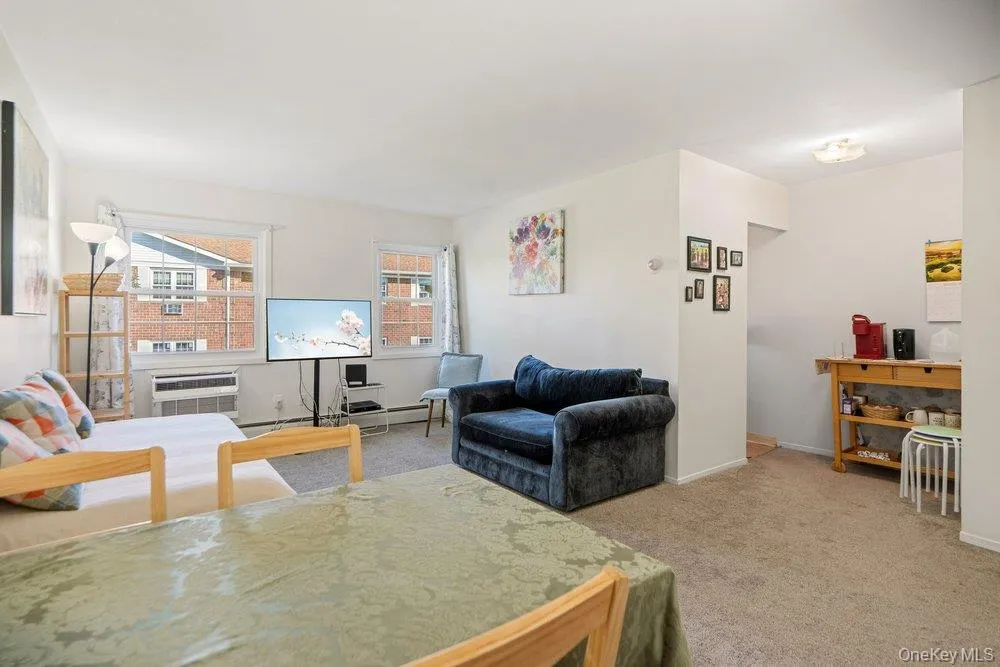 460 Old Town Road, Brookhaven, NY, 1 Bedroom Bedrooms, 3 Rooms Rooms,1 BathroomBathrooms,Residential,For Rent,Old Town,0,1051197 460 Old Town Road, Brookhaven, NY, 1 Bedroom Bedrooms, 3 Rooms Rooms,1 BathroomBathrooms,Residential,For Rent,Old Town,0,1051197