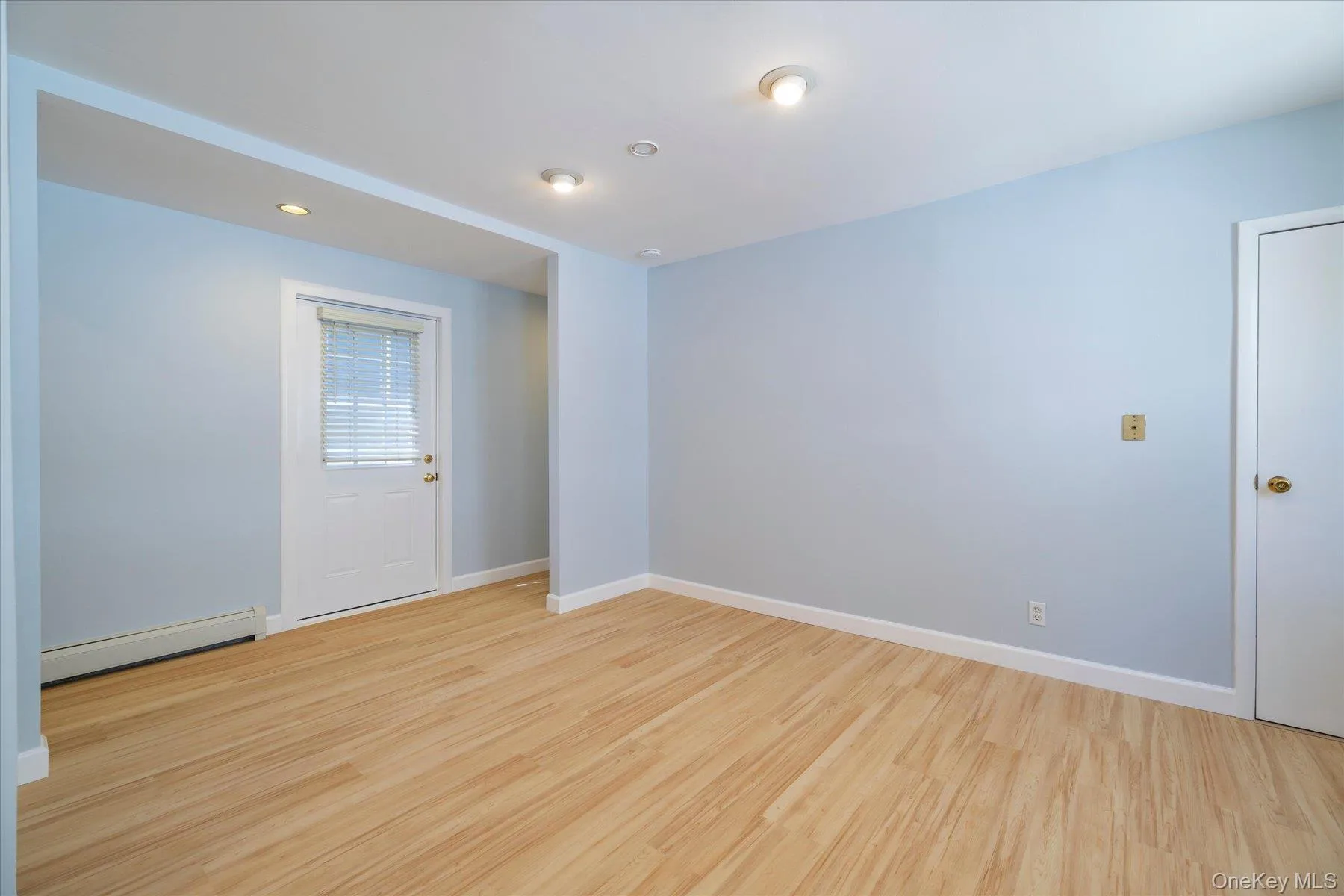 420 W. Hudson St., Long Beach, NY, 1 Bedroom Bedrooms, 2 Rooms Rooms,1 BathroomBathrooms,Residential Lease,For Rent,W. Hudson St.,0,1051198 420 W. Hudson St., Long Beach, NY, 1 Bedroom Bedrooms, 2 Rooms Rooms,1 BathroomBathrooms,Residential Lease,For Rent,W. Hudson St.,0,1051198