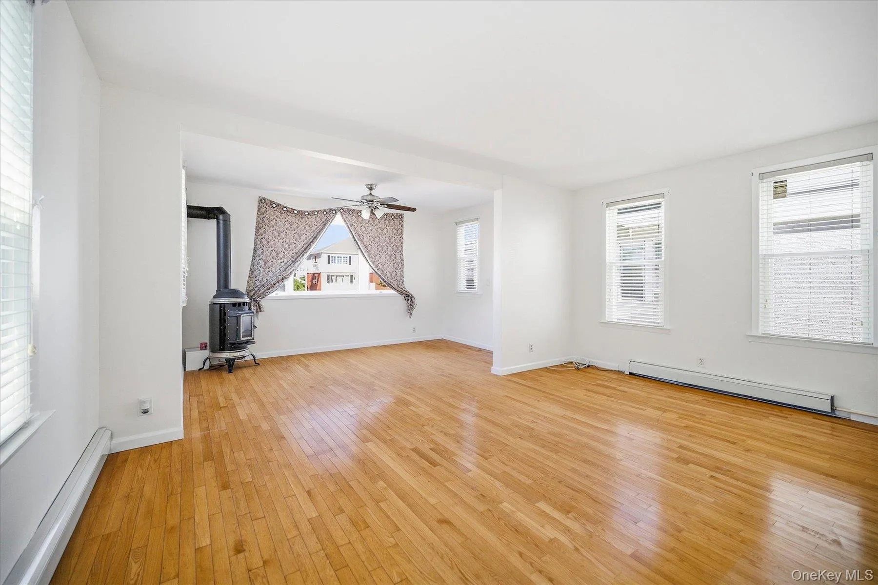 420 W. Hudson St., Long Beach, NY, 1 Bedroom Bedrooms, 2 Rooms Rooms,1 BathroomBathrooms,Residential Lease,For Rent,W. Hudson St.,0,1051198 420 W. Hudson St., Long Beach, NY, 1 Bedroom Bedrooms, 2 Rooms Rooms,1 BathroomBathrooms,Residential Lease,For Rent,W. Hudson St.,0,1051198