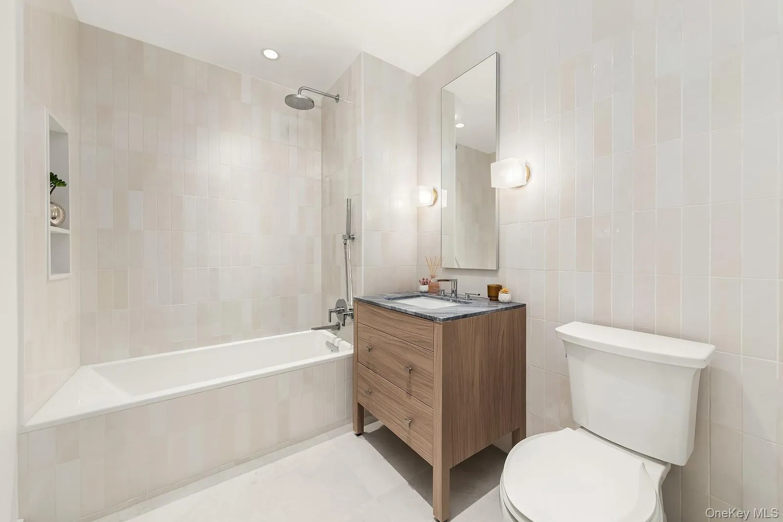 30-55 Vernon Boulevard, New York, NY, 2 Room Rooms,1 BathroomBathrooms,Residential Lease,For Rent,Vernon,0,1051203 30-55 Vernon Boulevard, New York, NY, 2 Room Rooms,1 BathroomBathrooms,Residential Lease,For Rent,Vernon,0,1051203