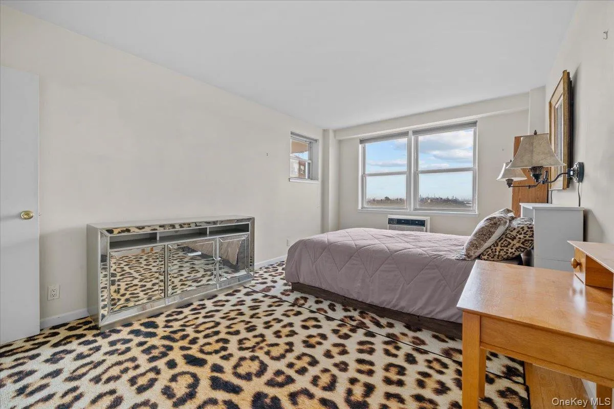 5700 Arlington Avenue, New York, NY, 1 Bedroom Bedrooms, 3 Rooms Rooms,1 BathroomBathrooms,Residential,For Rent,Arlington,0,1051206 5700 Arlington Avenue, New York, NY, 1 Bedroom Bedrooms, 3 Rooms Rooms,1 BathroomBathrooms,Residential,For Rent,Arlington,0,1051206
