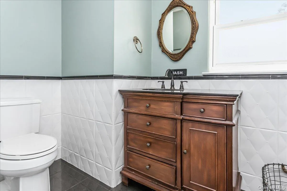 274 Marlin Street, Huntington, NY, 4 Bedrooms Bedrooms, 8 Rooms Rooms,3 BathroomsBathrooms,Residential,For Rent,Marlin,0,1051210 274 Marlin Street, Huntington, NY, 4 Bedrooms Bedrooms, 8 Rooms Rooms,3 BathroomsBathrooms,Residential,For Rent,Marlin,0,1051210