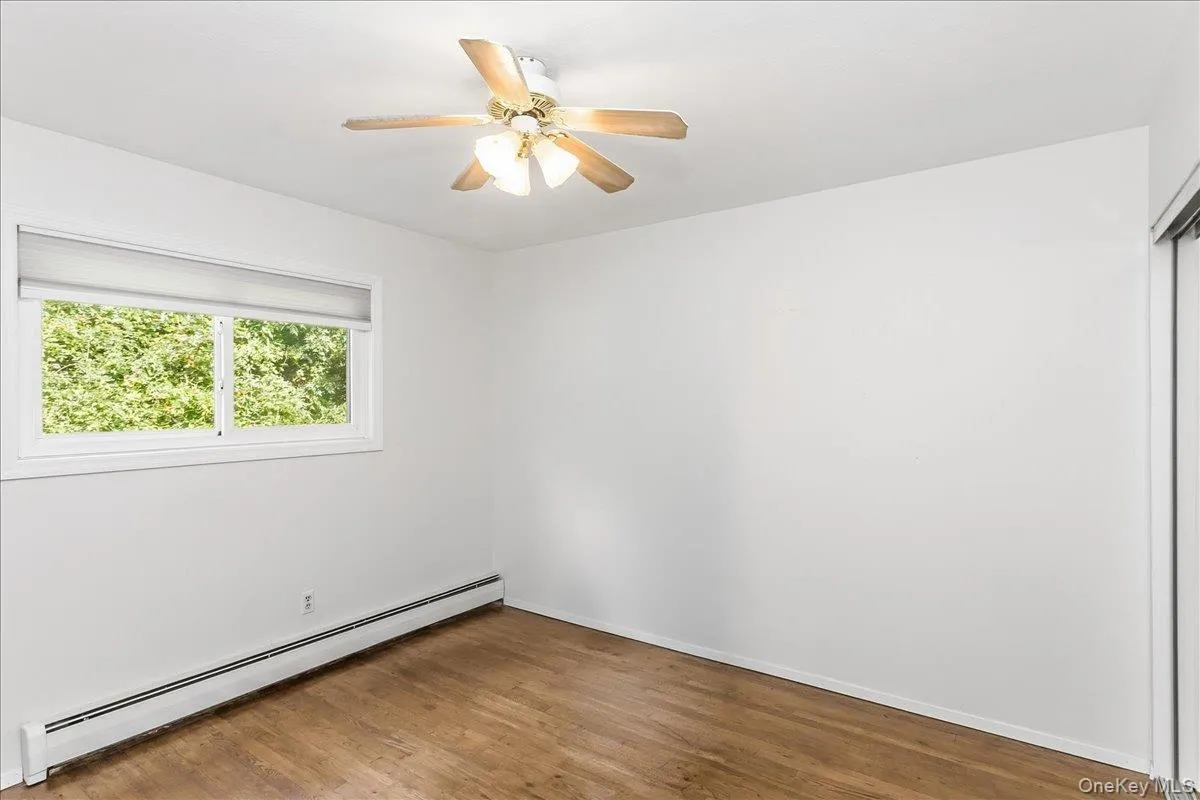 274 Marlin Street, Huntington, NY, 4 Bedrooms Bedrooms, 8 Rooms Rooms,3 BathroomsBathrooms,Residential,For Rent,Marlin,0,1051210 274 Marlin Street, Huntington, NY, 4 Bedrooms Bedrooms, 8 Rooms Rooms,3 BathroomsBathrooms,Residential,For Rent,Marlin,0,1051210