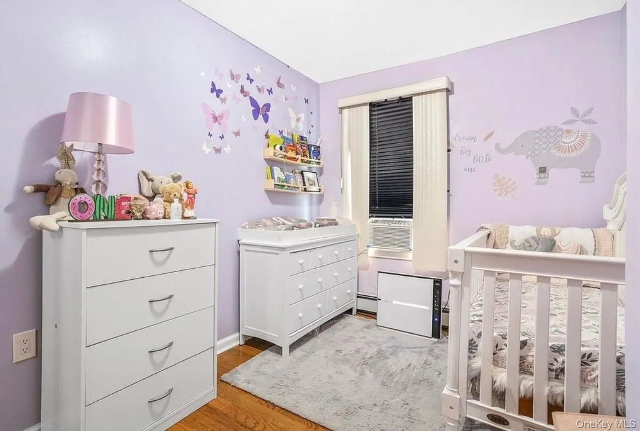 8818 201st Street, New York, NY, 3 Bedrooms Bedrooms, 8 Rooms Rooms,2 BathroomsBathrooms,Residential,For Rent,201st,0,1051212 8818 201st Street, New York, NY, 3 Bedrooms Bedrooms, 8 Rooms Rooms,2 BathroomsBathrooms,Residential,For Rent,201st,0,1051212