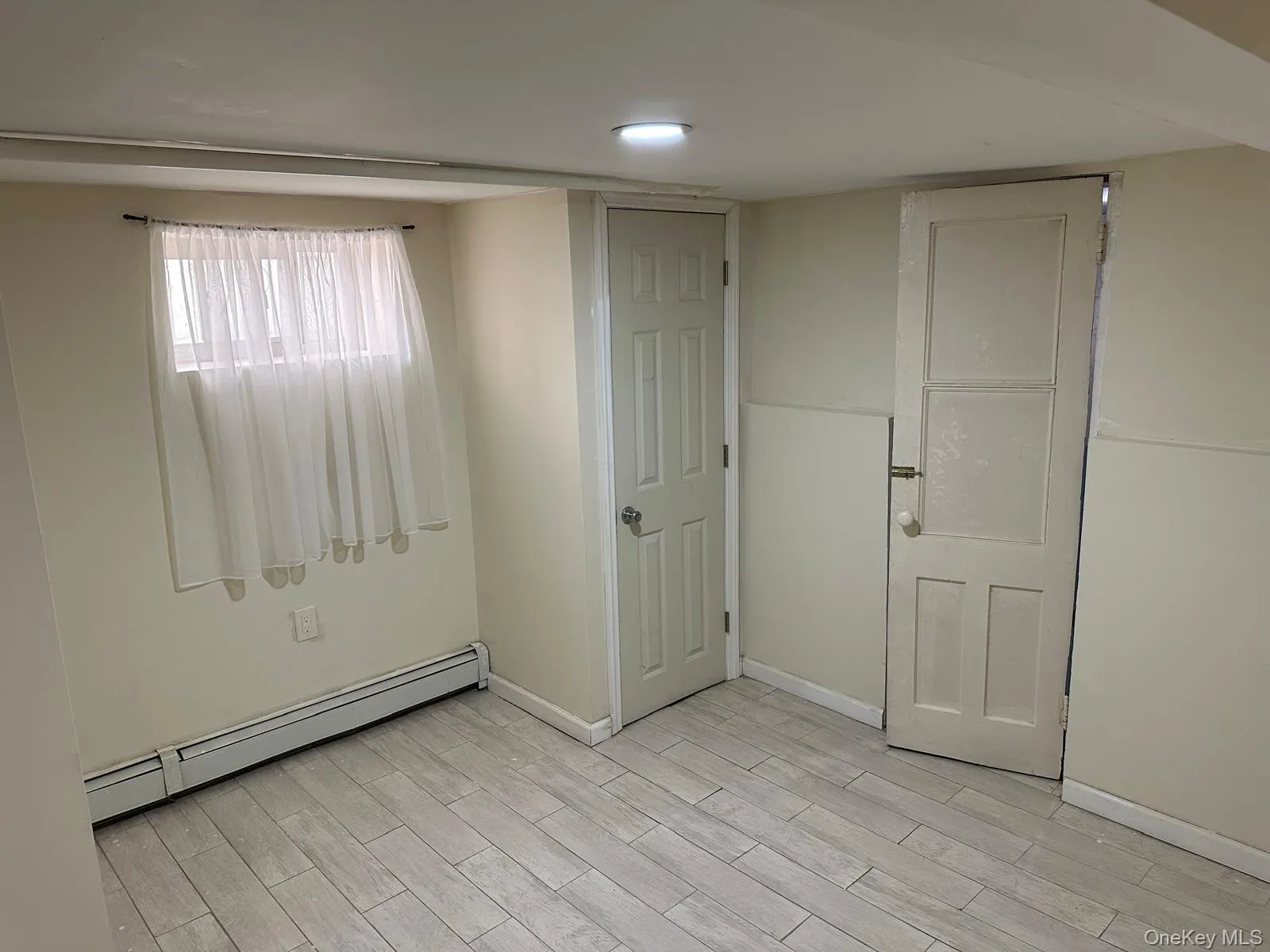 8818 201st Street, New York, NY, 3 Bedrooms Bedrooms, 8 Rooms Rooms,2 BathroomsBathrooms,Residential,For Rent,201st,0,1051212 8818 201st Street, New York, NY, 3 Bedrooms Bedrooms, 8 Rooms Rooms,2 BathroomsBathrooms,Residential,For Rent,201st,0,1051212