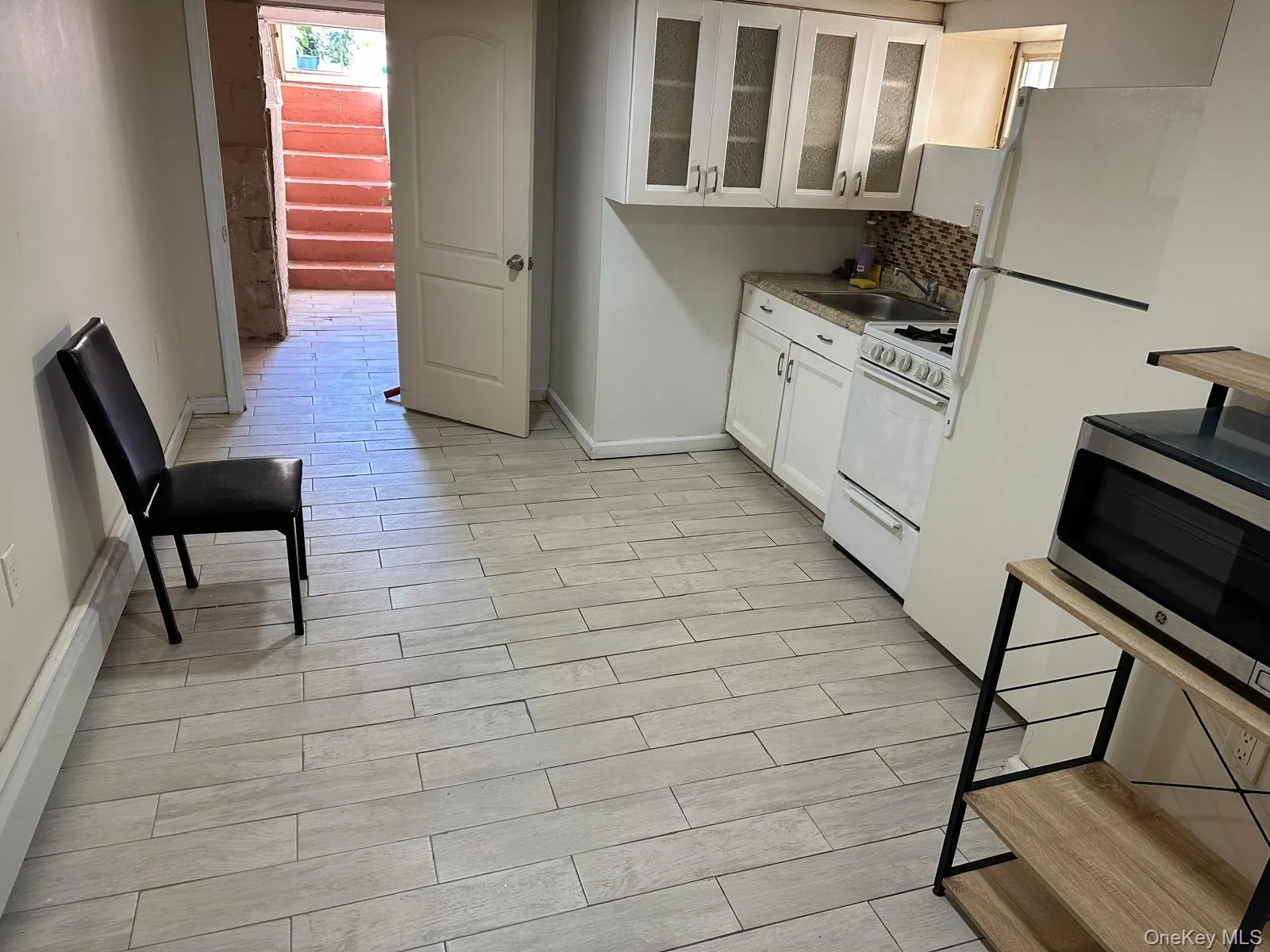 8818 201st Street, New York, NY, 3 Bedrooms Bedrooms, 8 Rooms Rooms,2 BathroomsBathrooms,Residential,For Rent,201st,0,1051212 8818 201st Street, New York, NY, 3 Bedrooms Bedrooms, 8 Rooms Rooms,2 BathroomsBathrooms,Residential,For Rent,201st,0,1051212