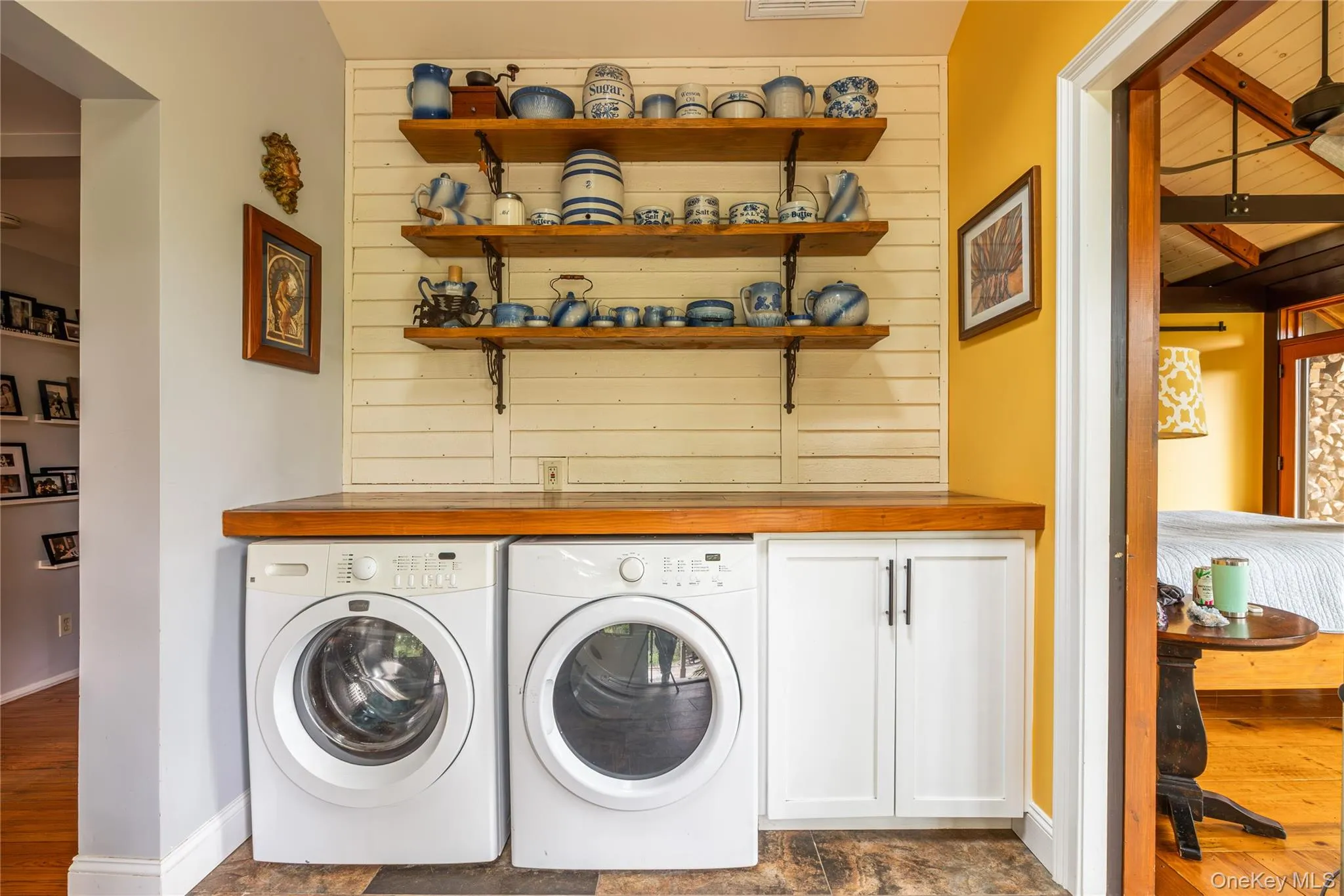 19 Linden Avenue, Troy, NY, 3 Bedrooms Bedrooms, 9 Rooms Rooms,2 BathroomsBathrooms,Residential,For Rent,Linden,0,1051215 19 Linden Avenue, Troy, NY, 3 Bedrooms Bedrooms, 9 Rooms Rooms,2 BathroomsBathrooms,Residential,For Rent,Linden,0,1051215