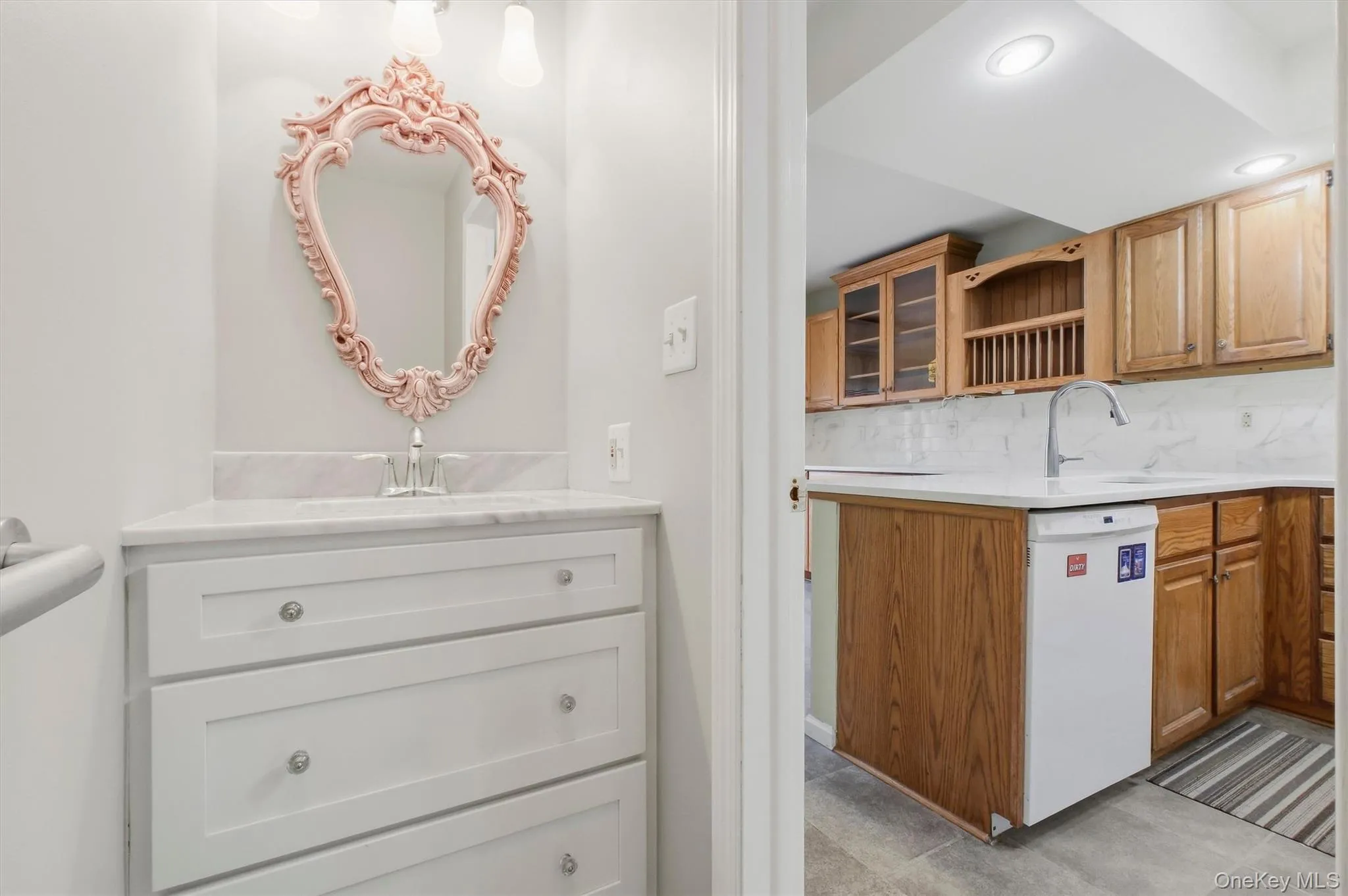 1069 Wolcott Avenue, Beacon, NY, 2 Bedrooms Bedrooms, 7 Rooms Rooms,1 BathroomBathrooms,Residential,For Rent,Wolcott,0,1051217 1069 Wolcott Avenue, Beacon, NY, 2 Bedrooms Bedrooms, 7 Rooms Rooms,1 BathroomBathrooms,Residential,For Rent,Wolcott,0,1051217