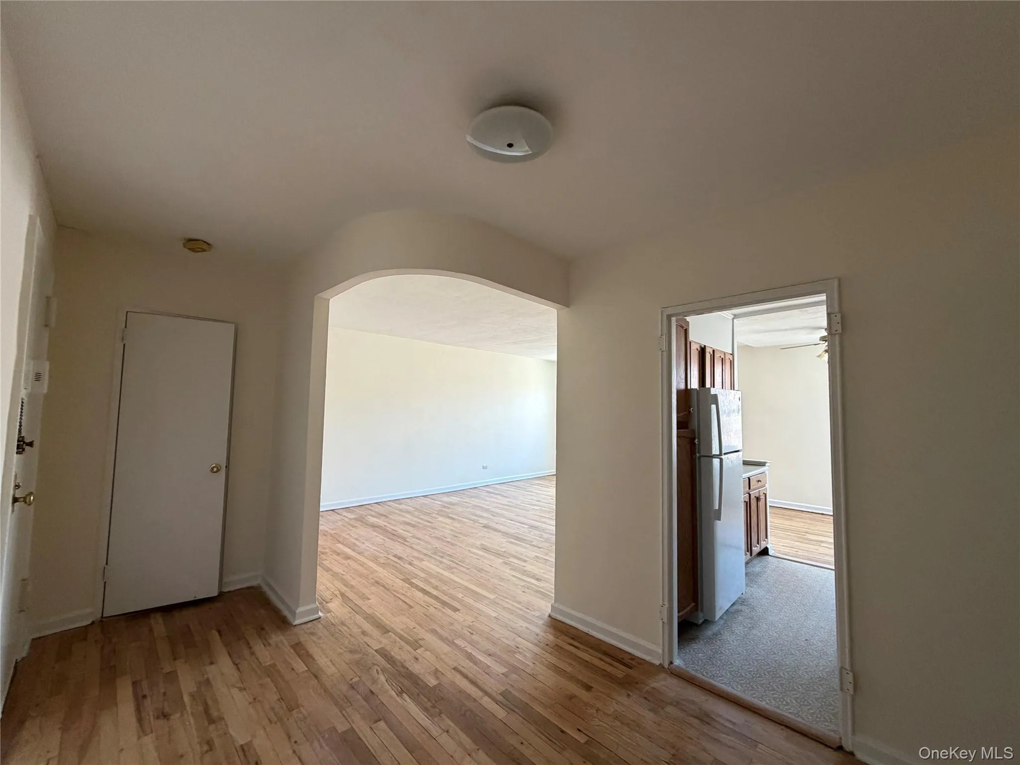 79-10 34th Avenue, New York, NY, 2 Rooms Rooms,1 BathroomBathrooms,Residential,For Rent,34th,0,1051219 79-10 34th Avenue, New York, NY, 2 Rooms Rooms,1 BathroomBathrooms,Residential,For Rent,34th,0,1051219