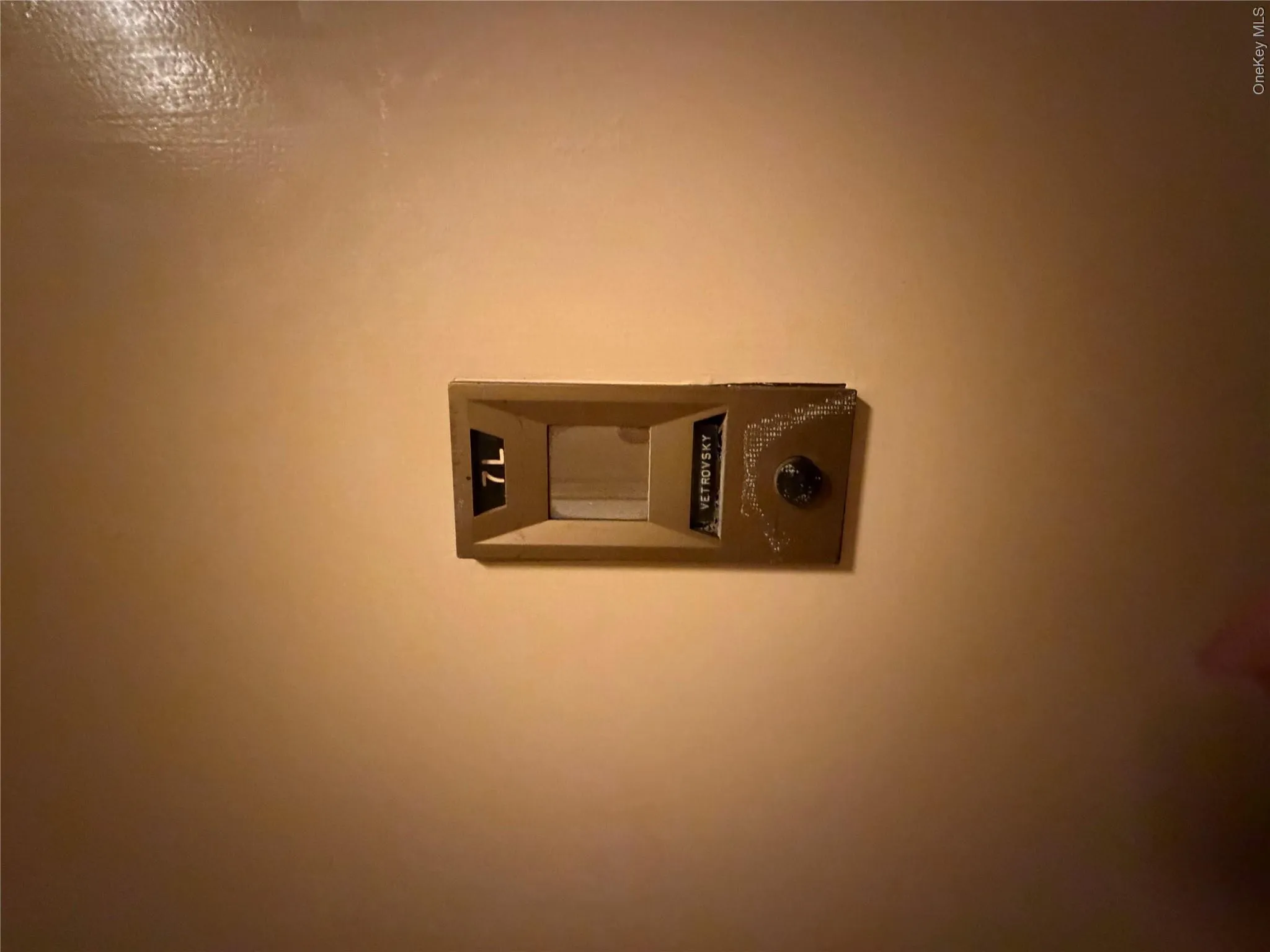 79-10 34th Avenue, New York, NY, 2 Rooms Rooms,1 BathroomBathrooms,Residential,For Rent,34th,0,1051219 79-10 34th Avenue, New York, NY, 2 Rooms Rooms,1 BathroomBathrooms,Residential,For Rent,34th,0,1051219