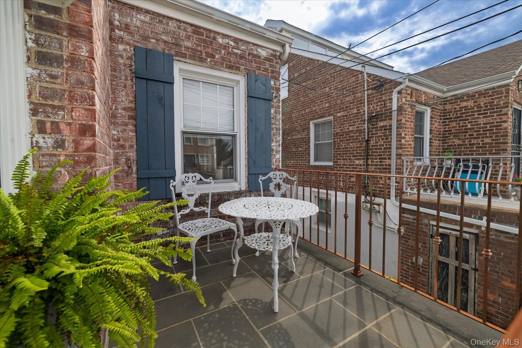 156-21 96th Street, New York, NY, 2 Bedrooms Bedrooms, 7 Rooms Rooms,2 BathroomsBathrooms,Residential,For Rent,96th,0,1051221 156-21 96th Street, New York, NY, 2 Bedrooms Bedrooms, 7 Rooms Rooms,2 BathroomsBathrooms,Residential,For Rent,96th,0,1051221