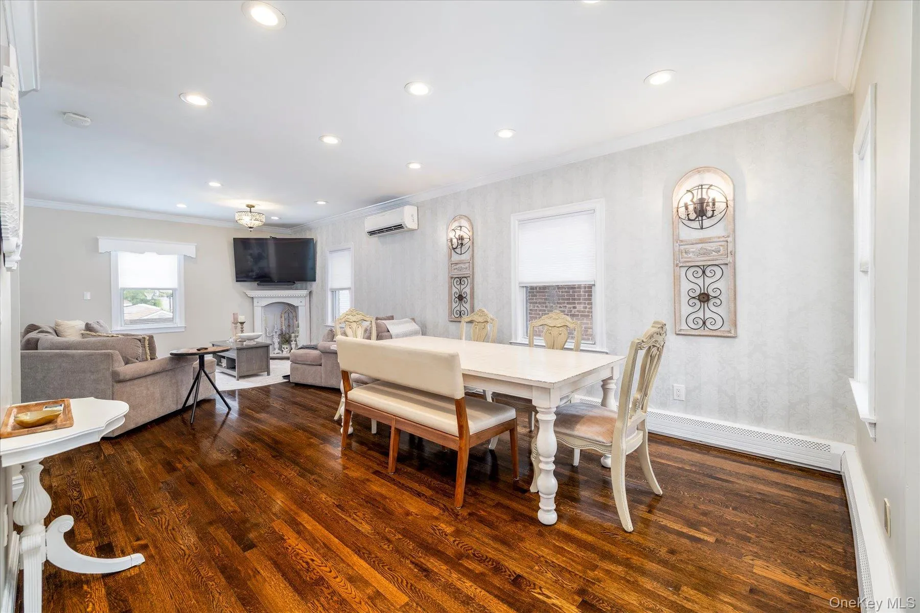 156-21 96th Street, New York, NY, 2 Bedrooms Bedrooms, 7 Rooms Rooms,2 BathroomsBathrooms,Residential,For Rent,96th,0,1051221 156-21 96th Street, New York, NY, 2 Bedrooms Bedrooms, 7 Rooms Rooms,2 BathroomsBathrooms,Residential,For Rent,96th,0,1051221