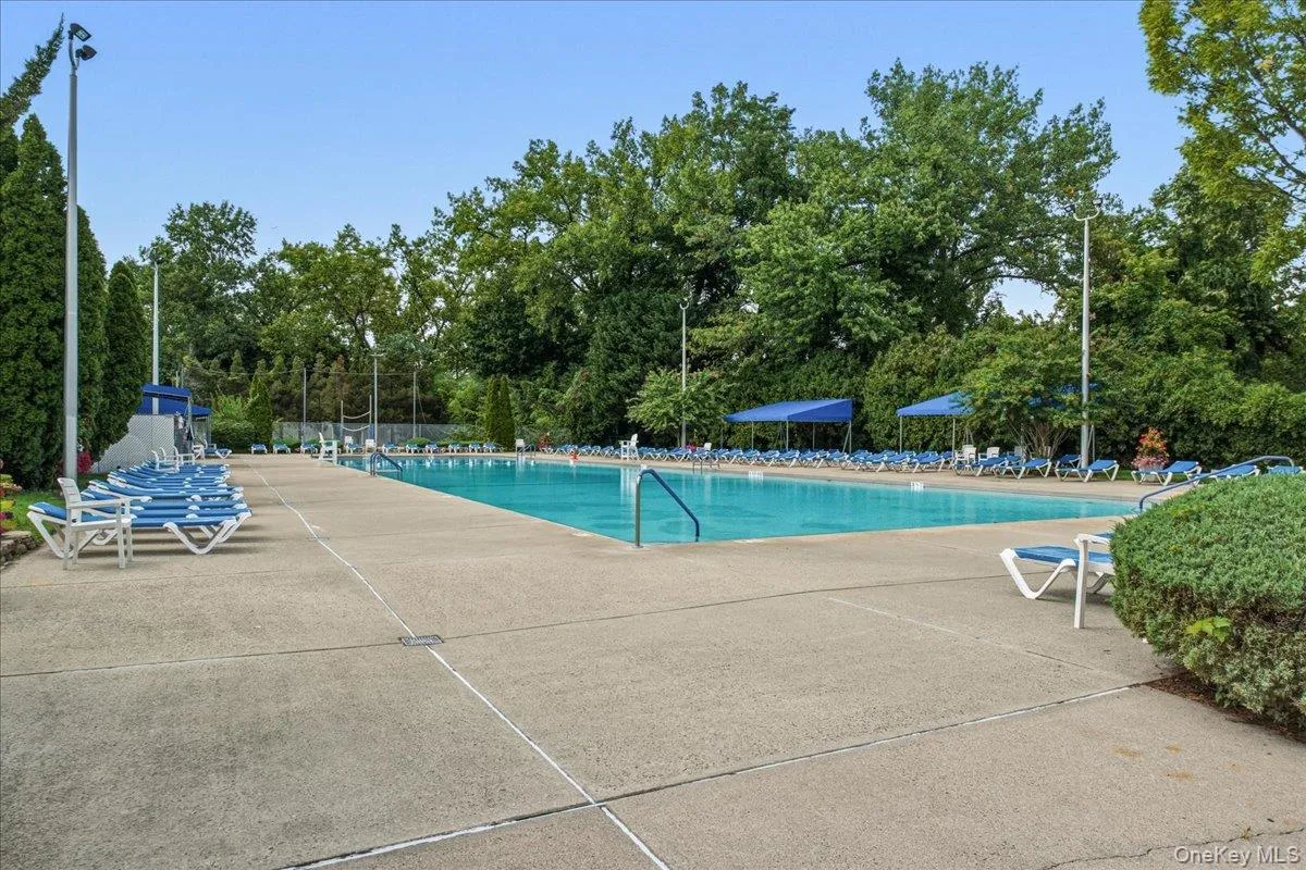 13 Terrace Circle, North Hempstead, NY, 1 Bedroom Bedrooms, 4 Rooms Rooms,1 BathroomBathrooms,Residential,For Rent,Terrace Circle,0,1051226 13 Terrace Circle, North Hempstead, NY, 1 Bedroom Bedrooms, 4 Rooms Rooms,1 BathroomBathrooms,Residential,For Rent,Terrace Circle,0,1051226