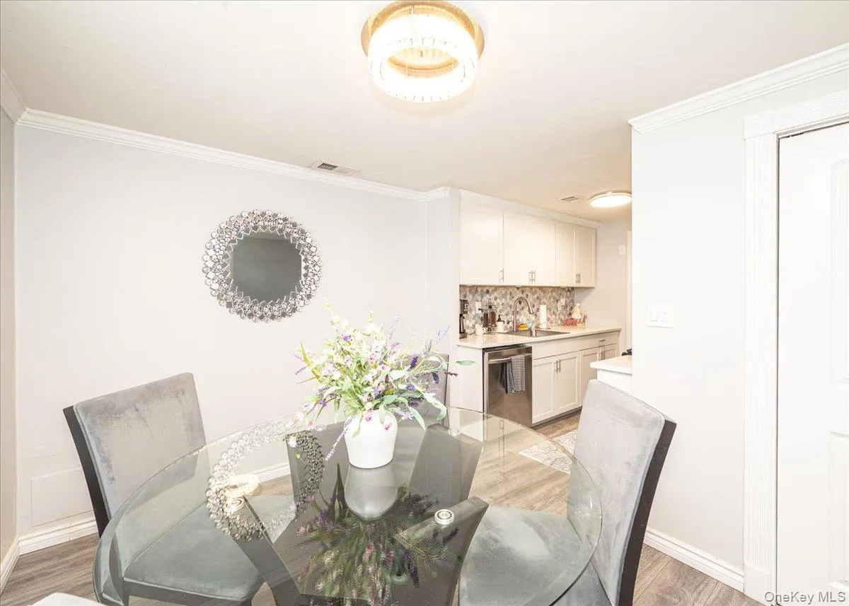 72 Birchwood Road, Brookhaven, NY, 2 Bedrooms Bedrooms, 5 Rooms Rooms,1 BathroomBathrooms,Residential,For Rent,Birchwood,0,1051230 72 Birchwood Road, Brookhaven, NY, 2 Bedrooms Bedrooms, 5 Rooms Rooms,1 BathroomBathrooms,Residential,For Rent,Birchwood,0,1051230