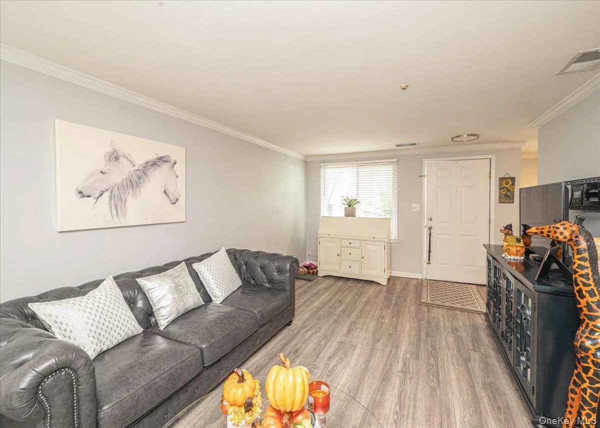 72 Birchwood Road, Brookhaven, NY, 2 Bedrooms Bedrooms, 5 Rooms Rooms,1 BathroomBathrooms,Residential,For Rent,Birchwood,0,1051230 72 Birchwood Road, Brookhaven, NY, 2 Bedrooms Bedrooms, 5 Rooms Rooms,1 BathroomBathrooms,Residential,For Rent,Birchwood,0,1051230