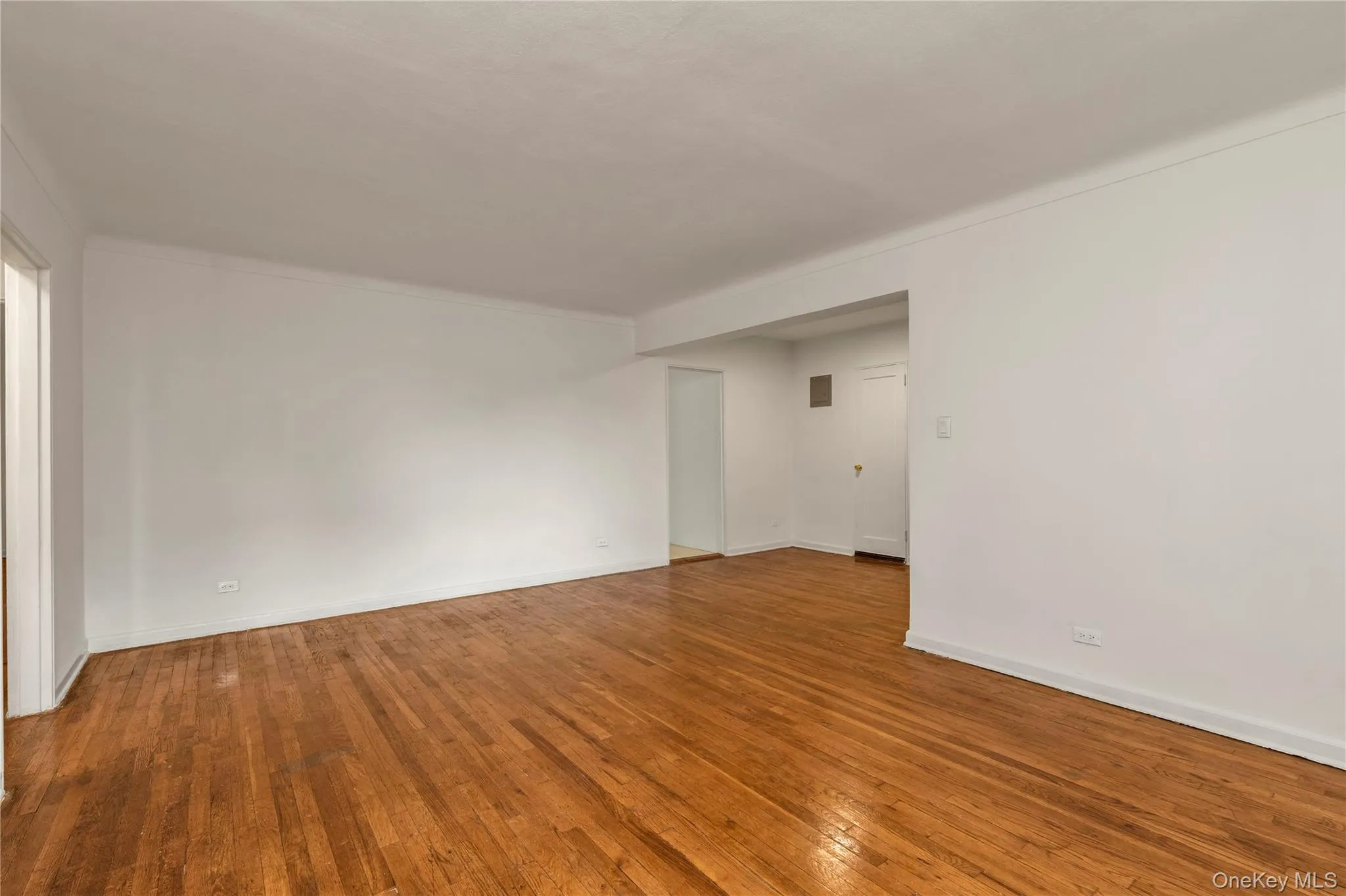 144-11 Sanford Avenue, New York, NY, 1 Bedroom Bedrooms, 4 Rooms Rooms,1 BathroomBathrooms,Residential,For Rent,Sanford,0,1051233 144-11 Sanford Avenue, New York, NY, 1 Bedroom Bedrooms, 4 Rooms Rooms,1 BathroomBathrooms,Residential,For Rent,Sanford,0,1051233
