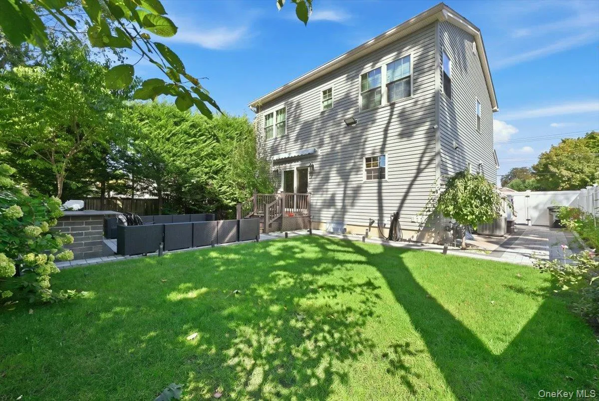 136 Oak Street, Babylon, NY, 4 Bedrooms Bedrooms, 8 Rooms Rooms,2 BathroomsBathrooms,Residential,For Rent,Oak,0,1051235 136 Oak Street, Babylon, NY, 4 Bedrooms Bedrooms, 8 Rooms Rooms,2 BathroomsBathrooms,Residential,For Rent,Oak,0,1051235