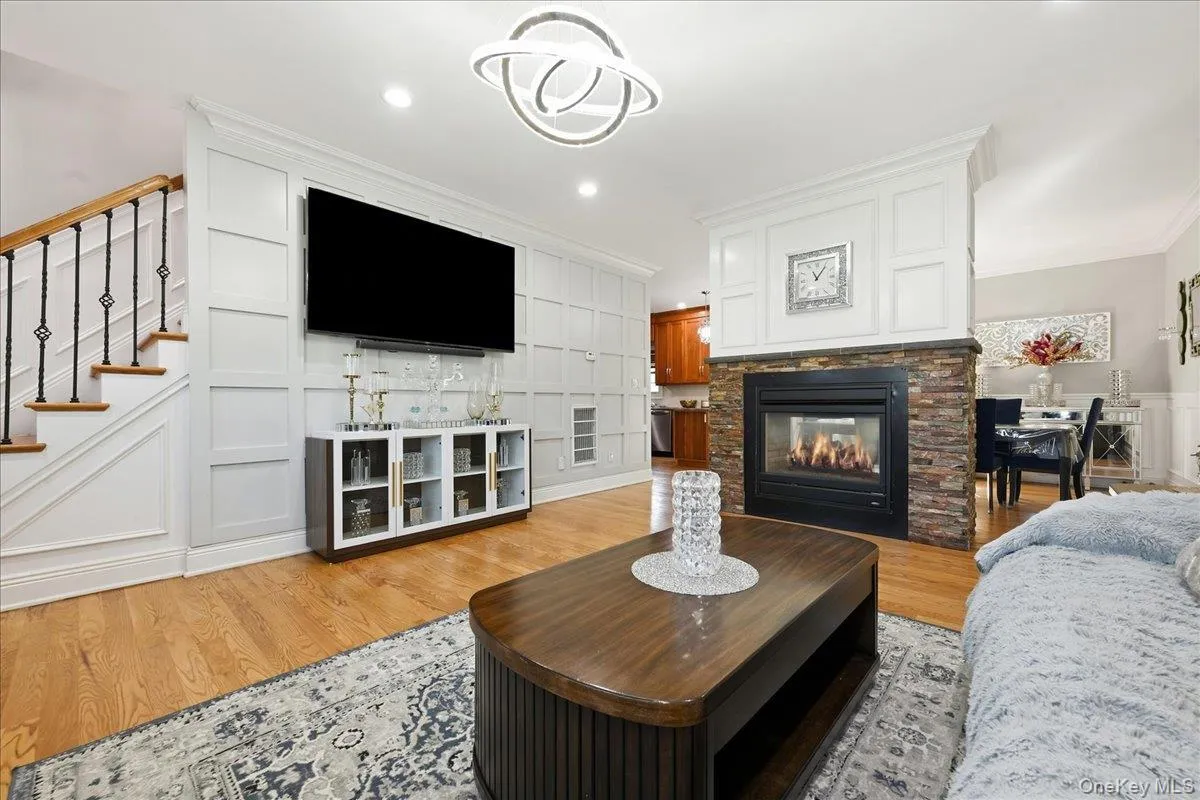 136 Oak Street, Babylon, NY, 4 Bedrooms Bedrooms, 8 Rooms Rooms,2 BathroomsBathrooms,Residential,For Rent,Oak,0,1051235 136 Oak Street, Babylon, NY, 4 Bedrooms Bedrooms, 8 Rooms Rooms,2 BathroomsBathrooms,Residential,For Rent,Oak,0,1051235
