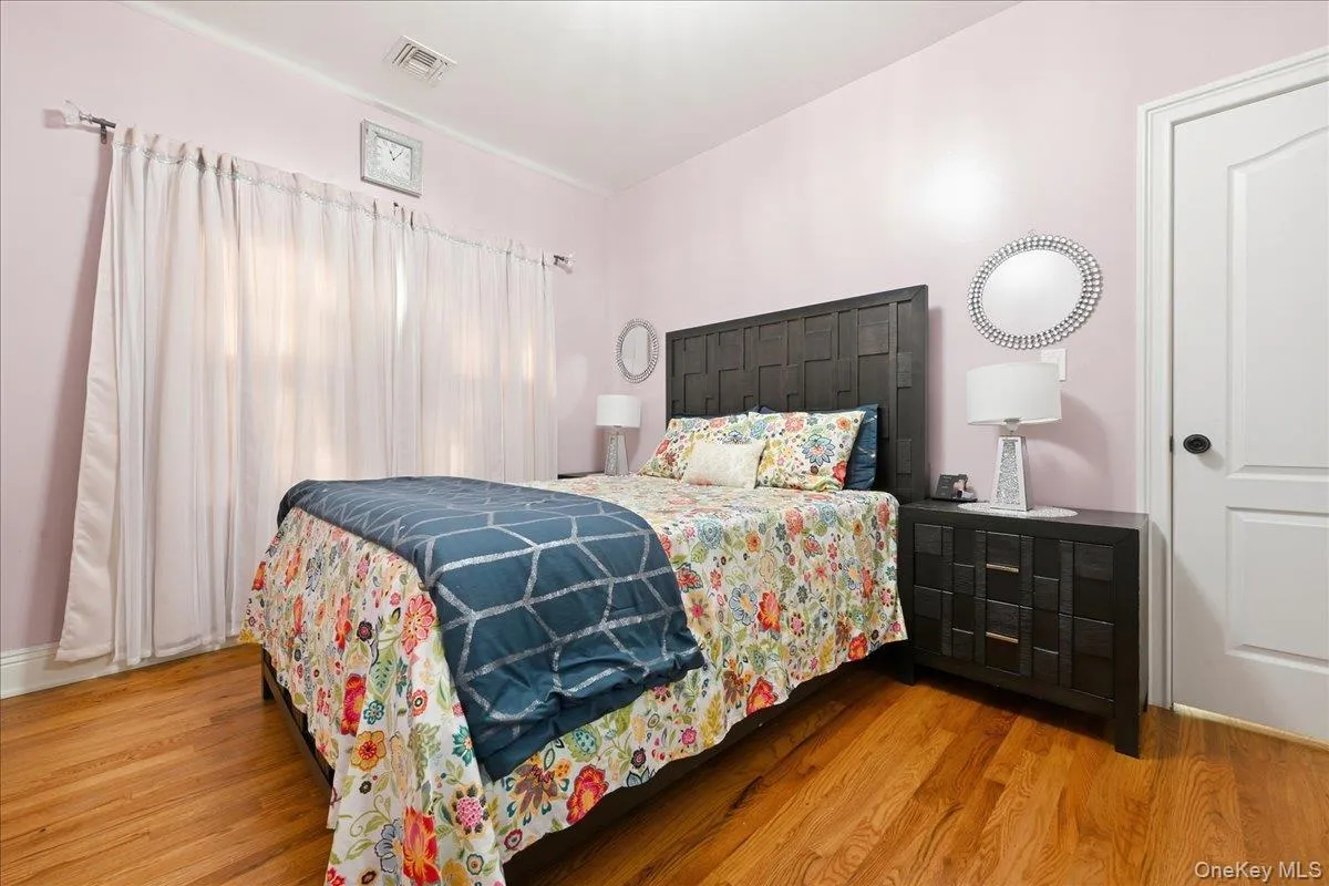 136 Oak Street, Babylon, NY, 4 Bedrooms Bedrooms, 8 Rooms Rooms,2 BathroomsBathrooms,Residential,For Rent,Oak,0,1051235 136 Oak Street, Babylon, NY, 4 Bedrooms Bedrooms, 8 Rooms Rooms,2 BathroomsBathrooms,Residential,For Rent,Oak,0,1051235