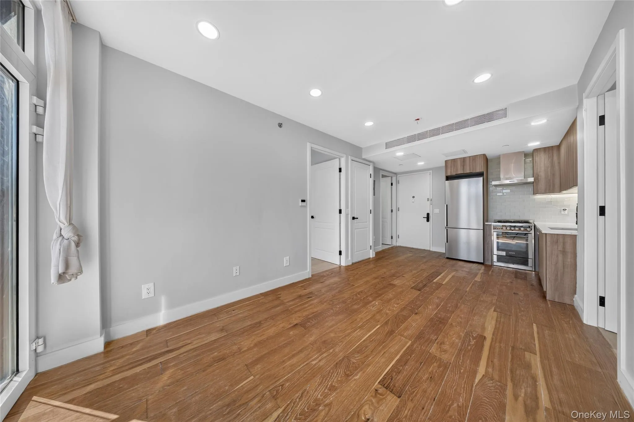 14617 Northern Boulevard, New York, NY, 2 Bedrooms Bedrooms, 6 Rooms Rooms,2 BathroomsBathrooms,Residential,For Rent,Northern,0,1051242 14617 Northern Boulevard, New York, NY, 2 Bedrooms Bedrooms, 6 Rooms Rooms,2 BathroomsBathrooms,Residential,For Rent,Northern,0,1051242