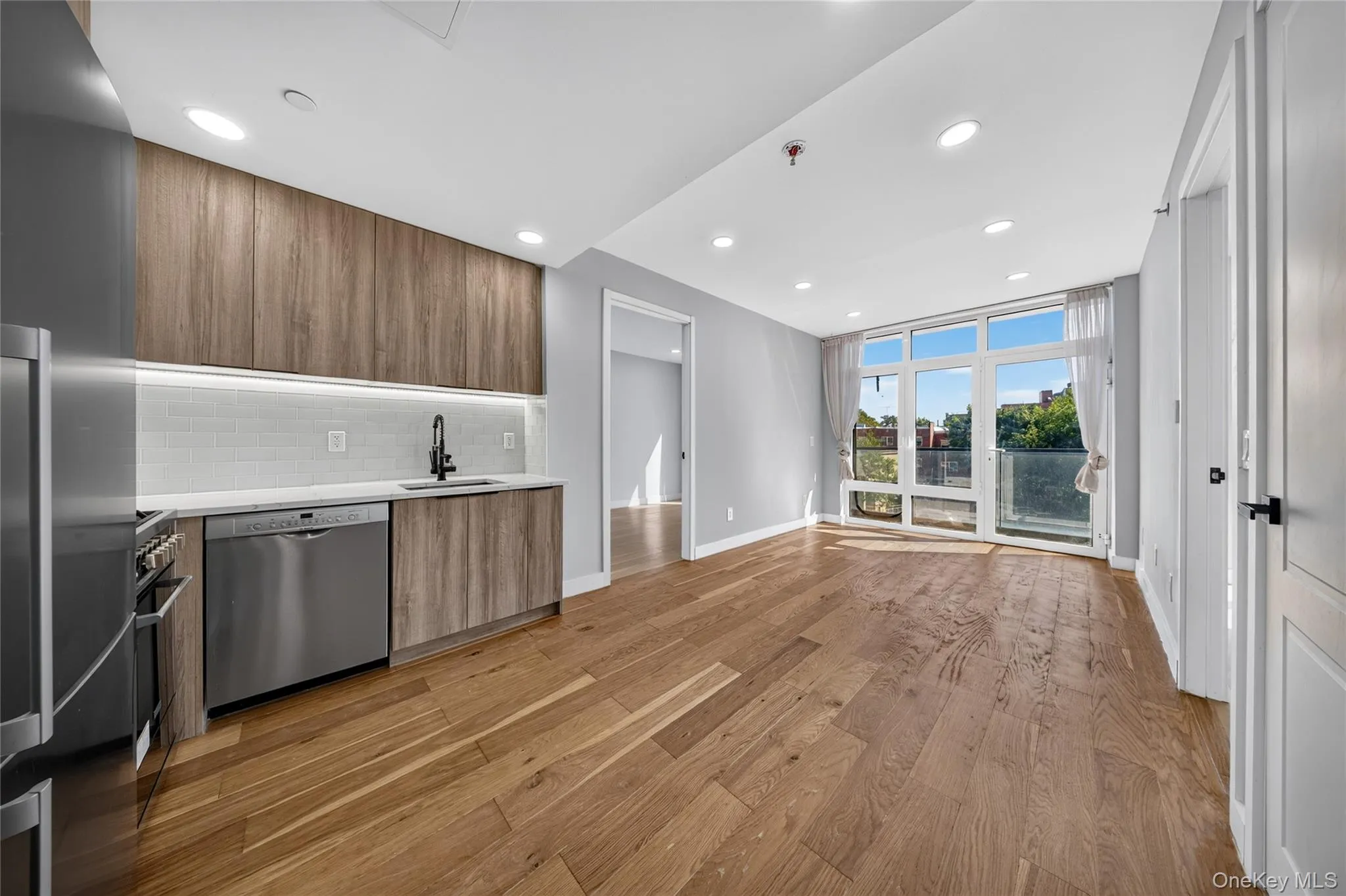 14617 Northern Boulevard, New York, NY, 2 Bedrooms Bedrooms, 6 Rooms Rooms,2 BathroomsBathrooms,Residential,For Rent,Northern,0,1051242 14617 Northern Boulevard, New York, NY, 2 Bedrooms Bedrooms, 6 Rooms Rooms,2 BathroomsBathrooms,Residential,For Rent,Northern,0,1051242