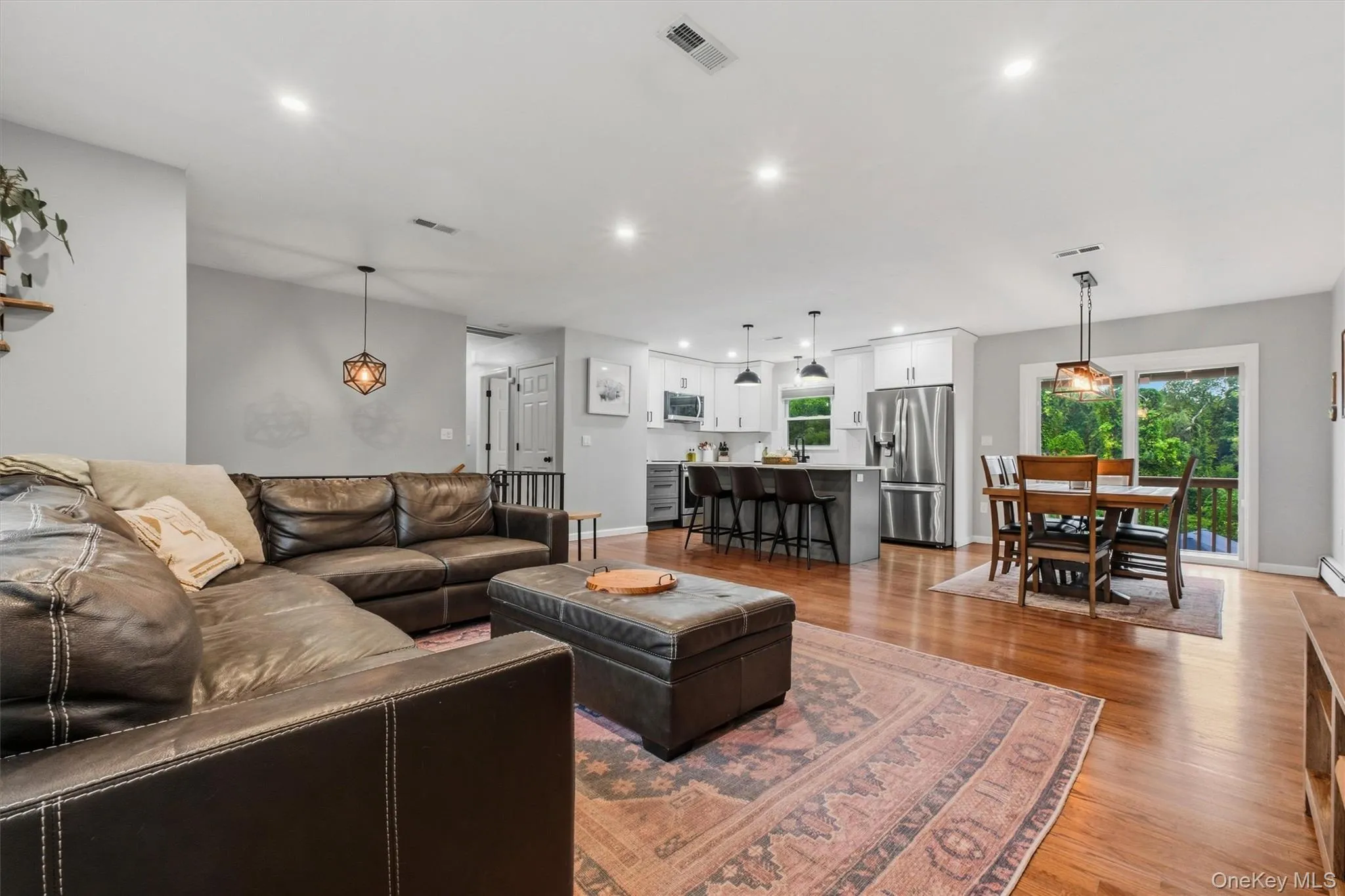 21 Pulling Road, La Grange, NY, 3 Bedrooms Bedrooms, 7 Rooms Rooms,1 BathroomBathrooms,Residential,For Rent,Pulling,0,1051243 21 Pulling Road, La Grange, NY, 3 Bedrooms Bedrooms, 7 Rooms Rooms,1 BathroomBathrooms,Residential,For Rent,Pulling,0,1051243