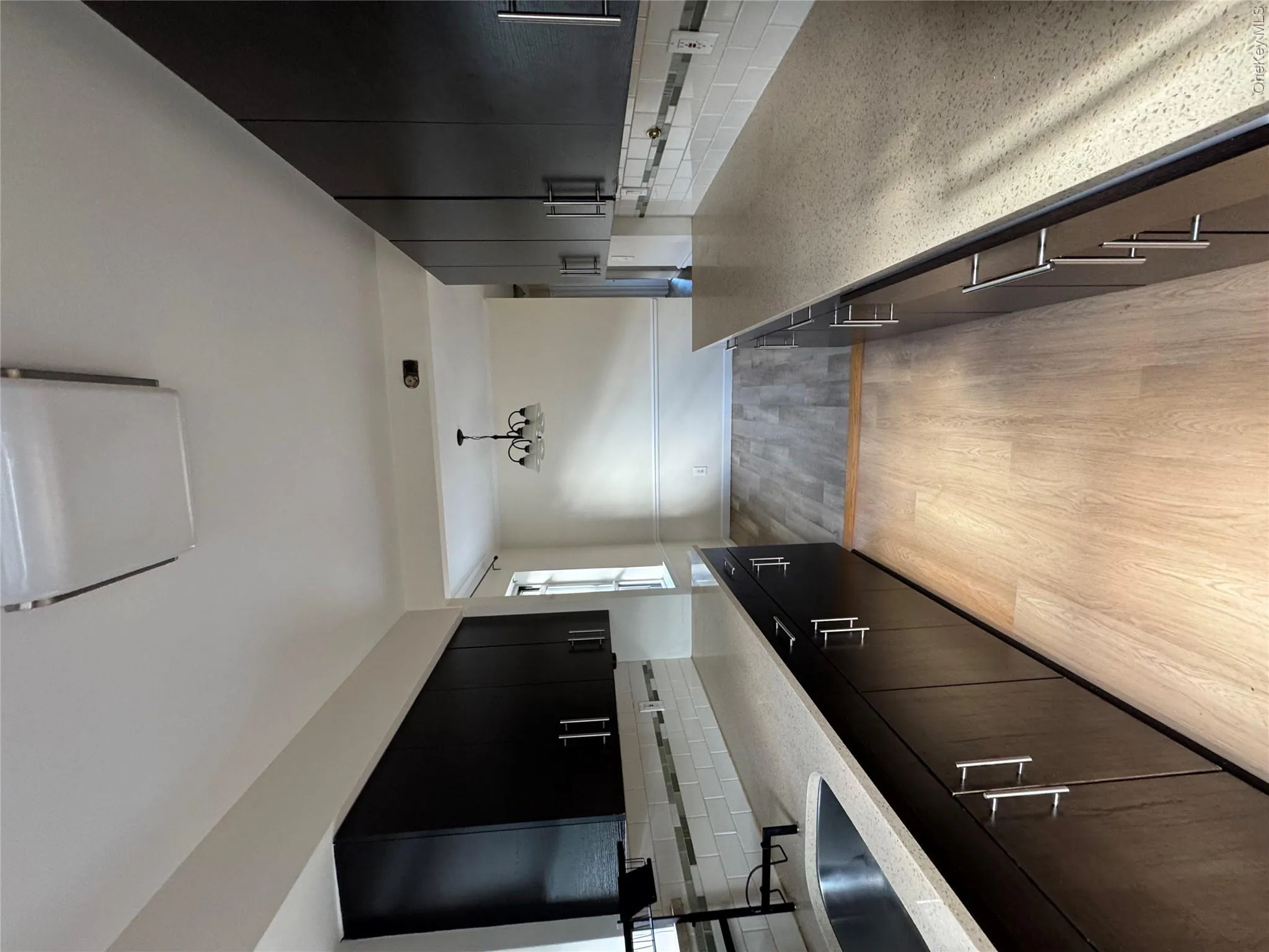 6131 185th Street, New York, NY, 3 Bedroom Bedrooms, 6 Room Rooms,1 BathroomBathrooms,Residential Lease,For Rent,185th,0,1051249 6131 185th Street, New York, NY, 3 Bedroom Bedrooms, 6 Room Rooms,1 BathroomBathrooms,Residential Lease,For Rent,185th,0,1051249