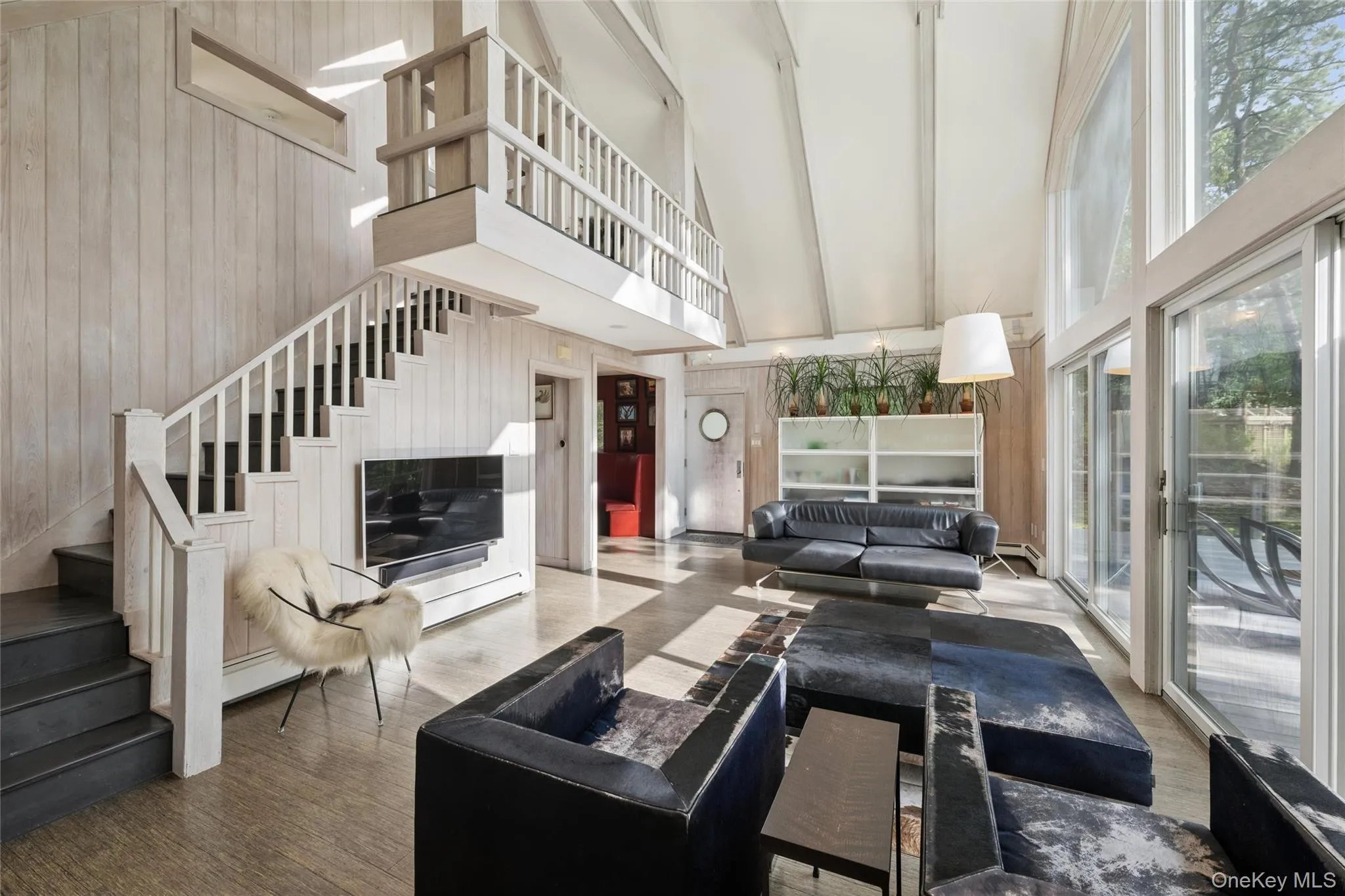 142 Little Fresh Pond Road, Southampton, NY, 4 Bedrooms Bedrooms, 7 Rooms Rooms,3 BathroomsBathrooms,Residential,For Rent,Little Fresh Pond,0,1051253 142 Little Fresh Pond Road, Southampton, NY, 4 Bedrooms Bedrooms, 7 Rooms Rooms,3 BathroomsBathrooms,Residential,For Rent,Little Fresh Pond,0,1051253