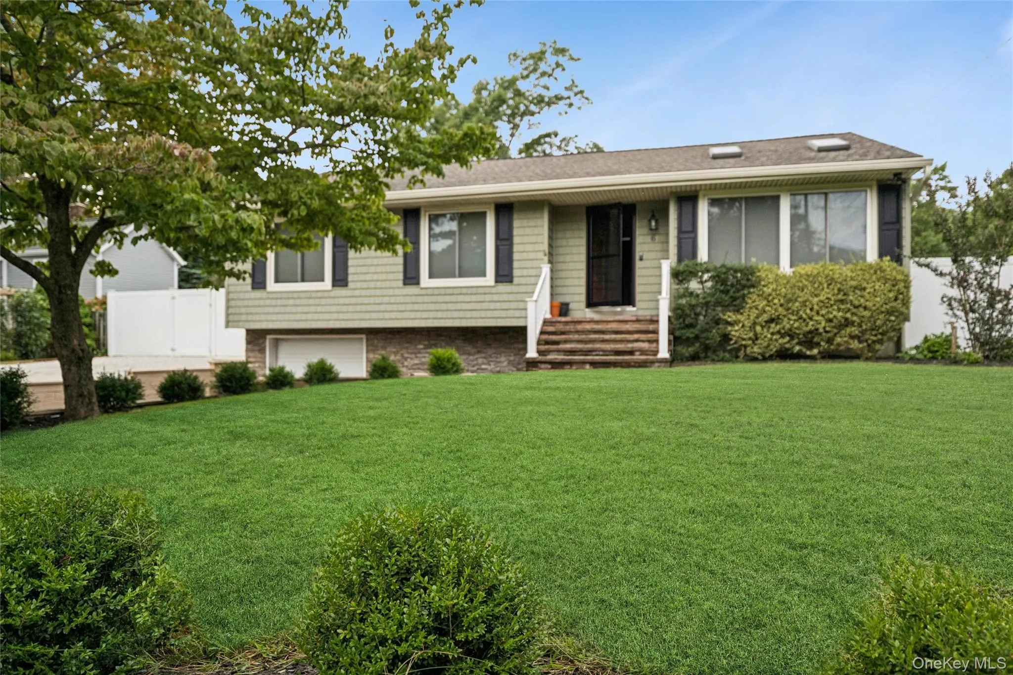 6 Rosewood Road, Brookhaven, NY, 3 Bedrooms Bedrooms, 6 Rooms Rooms,2 BathroomsBathrooms,Residential,For Rent,Rosewood,0,1051254 6 Rosewood Road, Brookhaven, NY, 3 Bedrooms Bedrooms, 6 Rooms Rooms,2 BathroomsBathrooms,Residential,For Rent,Rosewood,0,1051254