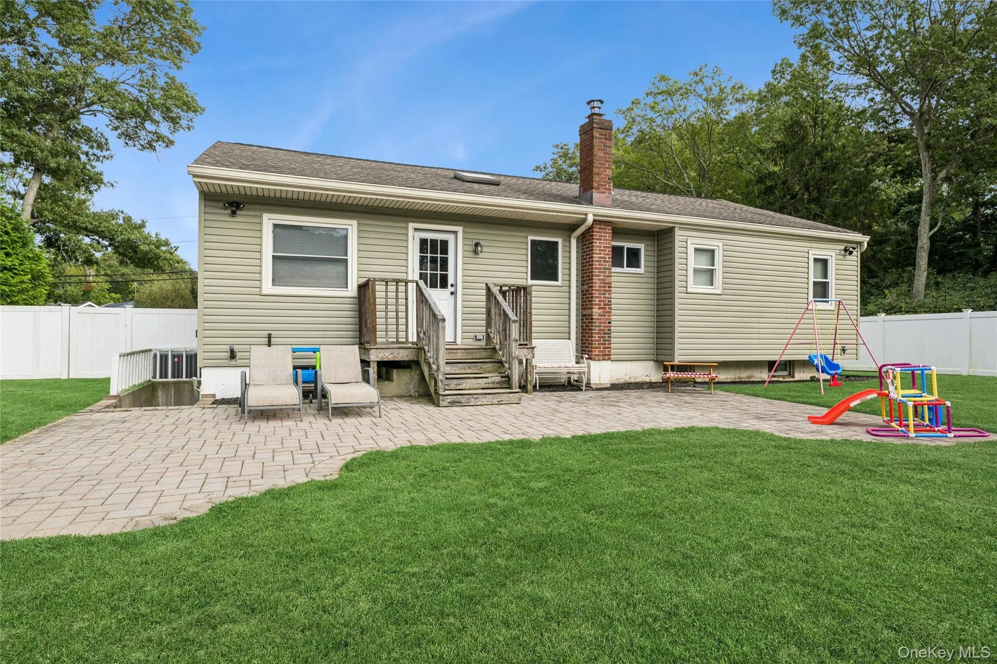 6 Rosewood Road, Brookhaven, NY, 3 Bedrooms Bedrooms, 6 Rooms Rooms,2 BathroomsBathrooms,Residential,For Rent,Rosewood,0,1051254 6 Rosewood Road, Brookhaven, NY, 3 Bedrooms Bedrooms, 6 Rooms Rooms,2 BathroomsBathrooms,Residential,For Rent,Rosewood,0,1051254