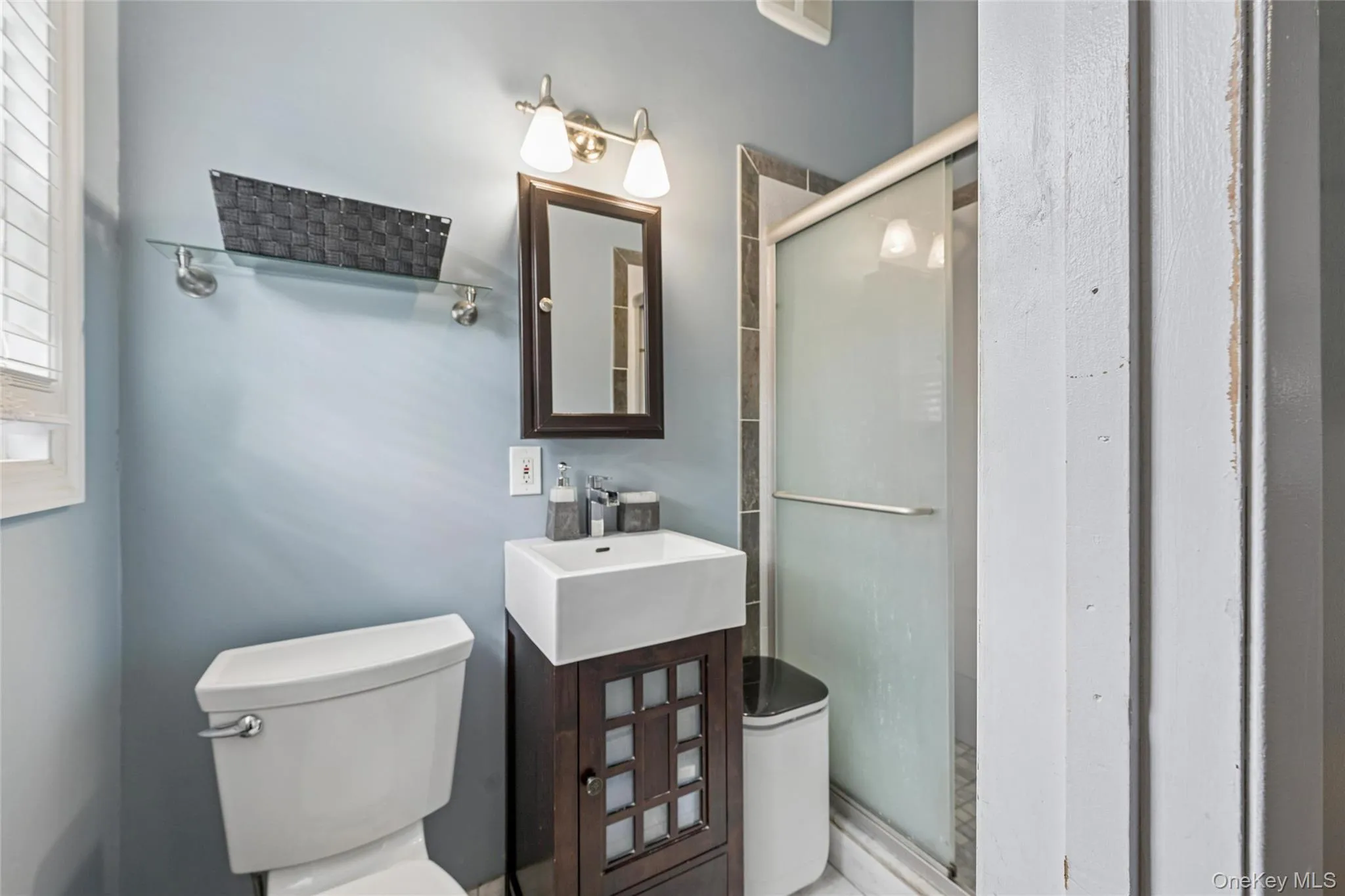 6 Rosewood Road, Brookhaven, NY, 3 Bedrooms Bedrooms, 6 Rooms Rooms,2 BathroomsBathrooms,Residential,For Rent,Rosewood,0,1051254 6 Rosewood Road, Brookhaven, NY, 3 Bedrooms Bedrooms, 6 Rooms Rooms,2 BathroomsBathrooms,Residential,For Rent,Rosewood,0,1051254