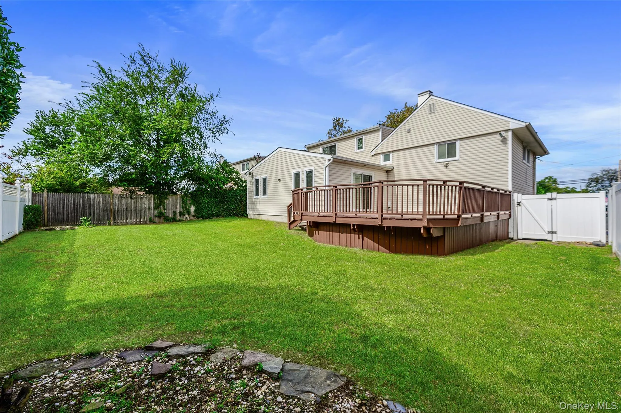 77 Concord Avenue, Hempstead, NY, 4 Bedrooms Bedrooms, 9 Rooms Rooms,2 BathroomsBathrooms,Residential,For Rent,Concord,0,1051255 77 Concord Avenue, Hempstead, NY, 4 Bedrooms Bedrooms, 9 Rooms Rooms,2 BathroomsBathrooms,Residential,For Rent,Concord,0,1051255