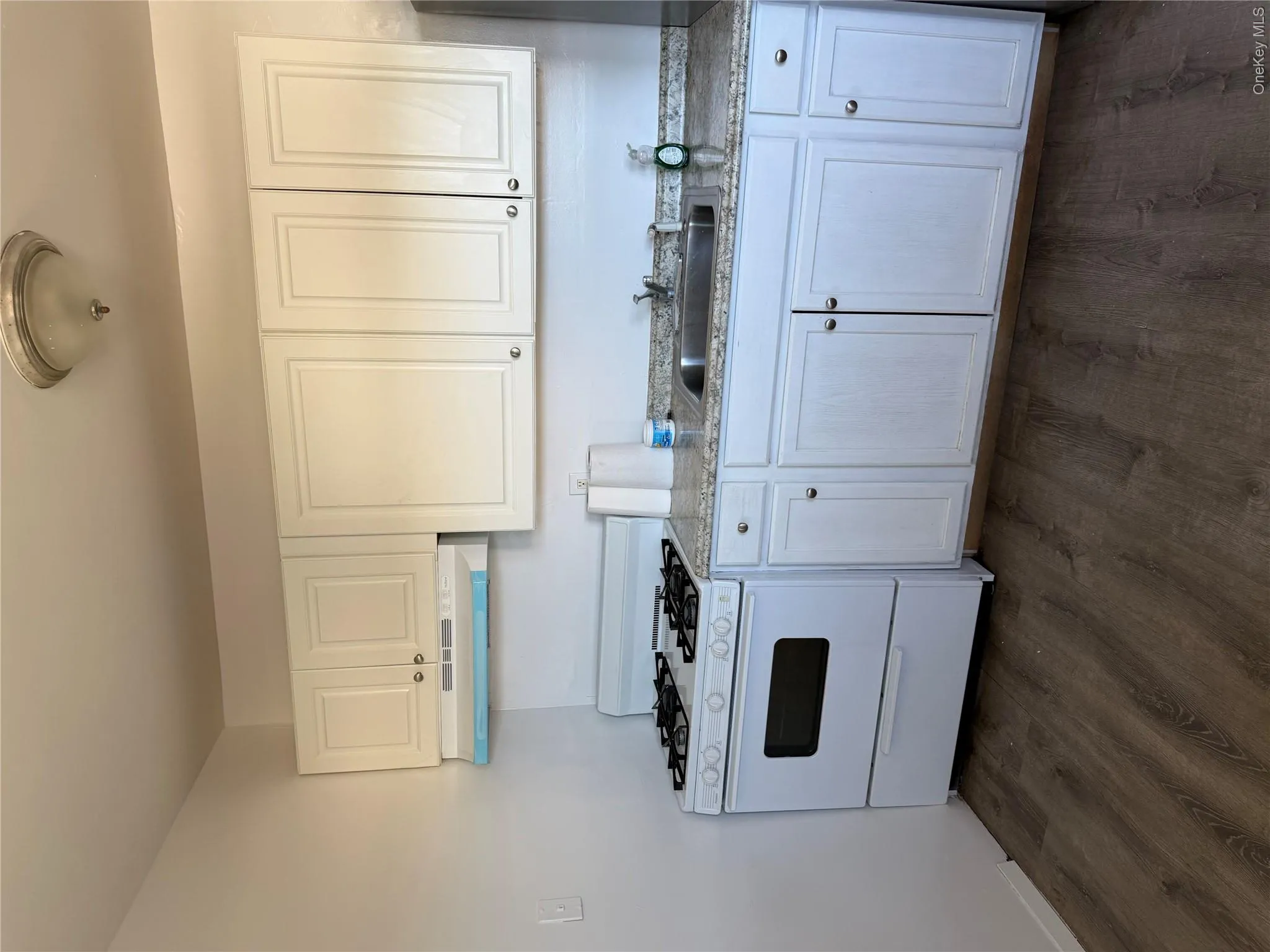 4 Cumberbach Street, Babylon, NY, 3 Bedroom Bedrooms, 5 Room Rooms,1 BathroomBathrooms,Residential Lease,For Rent,Cumberbach,0,1051261 4 Cumberbach Street, Babylon, NY, 3 Bedroom Bedrooms, 5 Room Rooms,1 BathroomBathrooms,Residential Lease,For Rent,Cumberbach,0,1051261