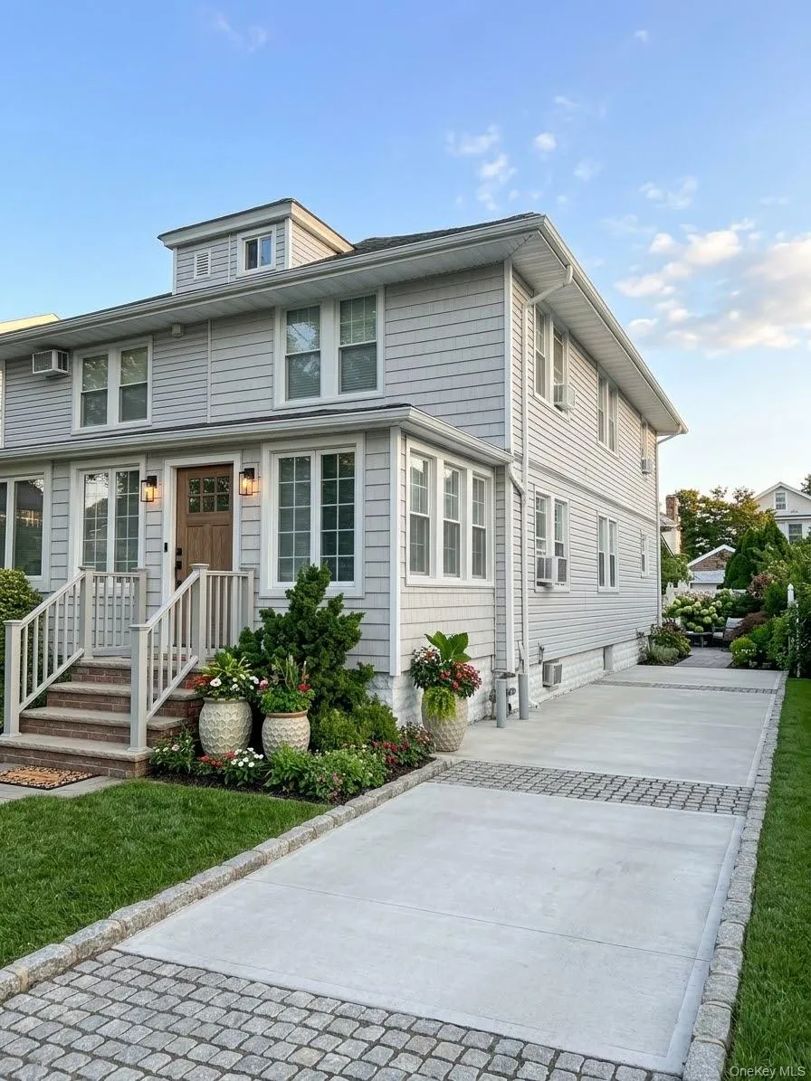 119-13 9th Avenue, New York, NY, 3 Bedrooms Bedrooms, 6 Rooms Rooms,1 BathroomBathrooms,Residential,For Rent,9th,0,1051263 119-13 9th Avenue, New York, NY, 3 Bedrooms Bedrooms, 6 Rooms Rooms,1 BathroomBathrooms,Residential,For Rent,9th,0,1051263