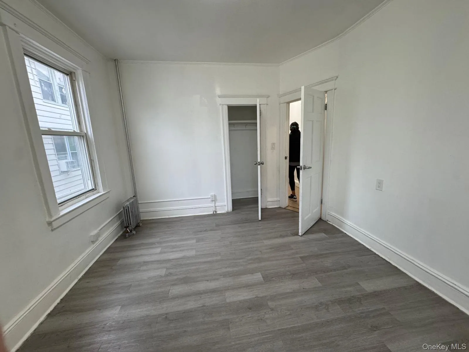 2724 Gillmore Street, New York, NY, 1 Bedroom Bedrooms, 3 Room Rooms,1 BathroomBathrooms,Residential Lease,For Rent,Gillmore,0,1051265 2724 Gillmore Street, New York, NY, 1 Bedroom Bedrooms, 3 Room Rooms,1 BathroomBathrooms,Residential Lease,For Rent,Gillmore,0,1051265