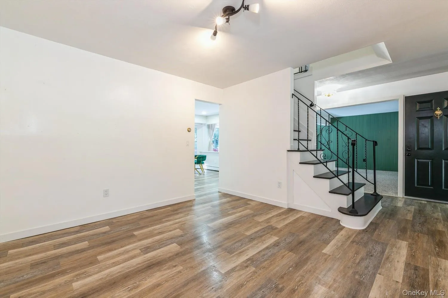24 Kastal Drive, Brookhaven, NY, 4 Bedrooms Bedrooms, 10 Rooms Rooms,3 BathroomsBathrooms,Residential,For Rent,Kastal,0,1051266 24 Kastal Drive, Brookhaven, NY, 4 Bedrooms Bedrooms, 10 Rooms Rooms,3 BathroomsBathrooms,Residential,For Rent,Kastal,0,1051266