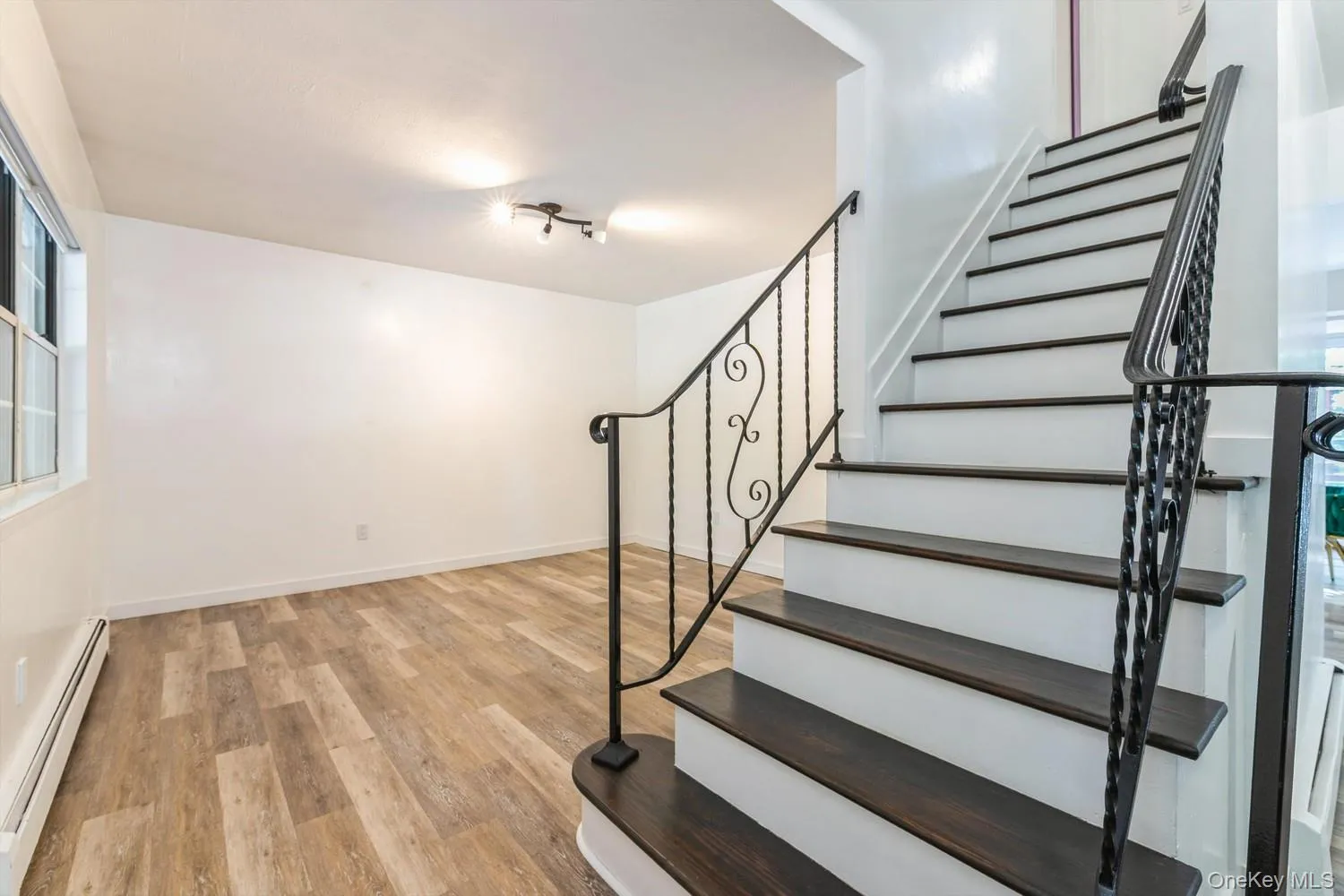 24 Kastal Drive, Brookhaven, NY, 4 Bedrooms Bedrooms, 10 Rooms Rooms,3 BathroomsBathrooms,Residential,For Rent,Kastal,0,1051266 24 Kastal Drive, Brookhaven, NY, 4 Bedrooms Bedrooms, 10 Rooms Rooms,3 BathroomsBathrooms,Residential,For Rent,Kastal,0,1051266