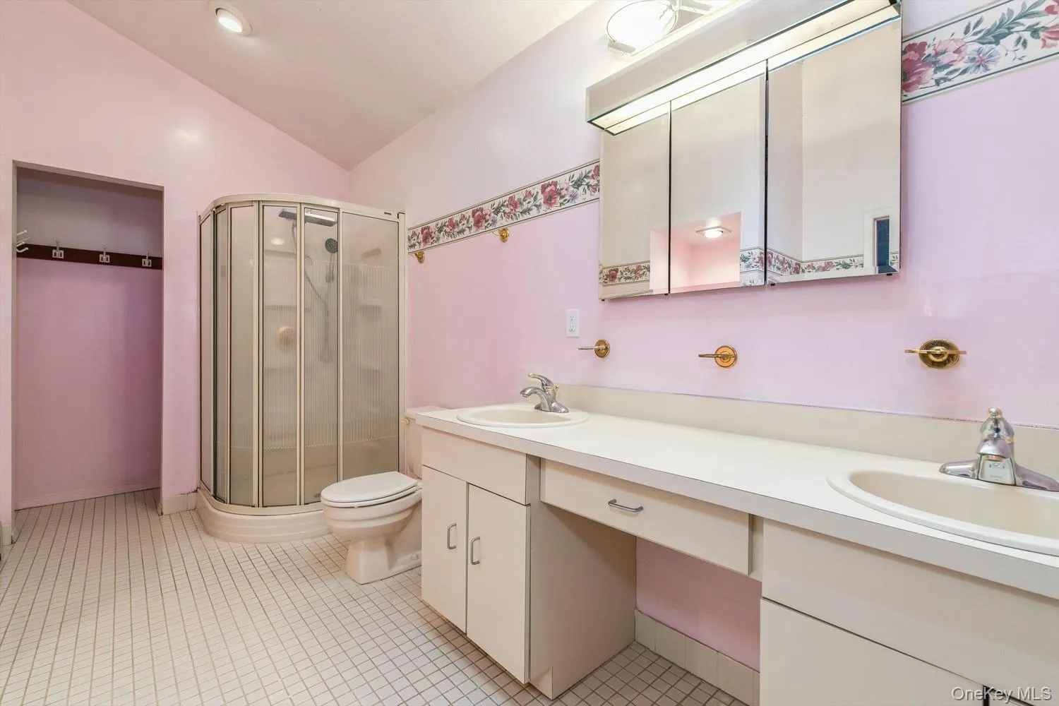 24 Kastal Drive, Brookhaven, NY, 4 Bedrooms Bedrooms, 10 Rooms Rooms,3 BathroomsBathrooms,Residential,For Rent,Kastal,0,1051266 24 Kastal Drive, Brookhaven, NY, 4 Bedrooms Bedrooms, 10 Rooms Rooms,3 BathroomsBathrooms,Residential,For Rent,Kastal,0,1051266