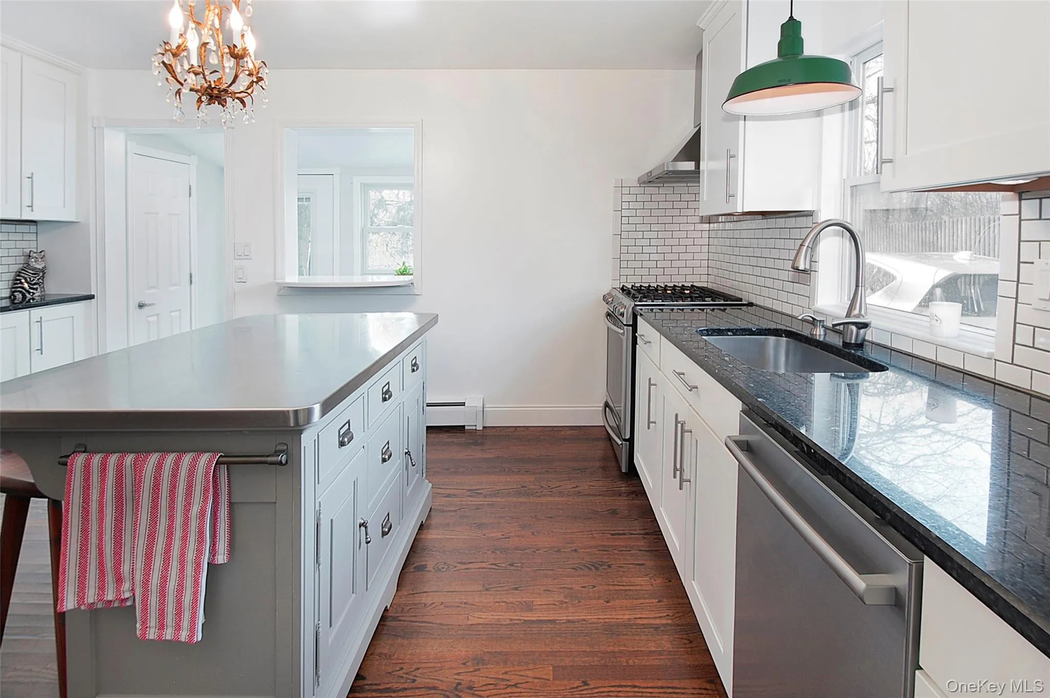 10 Forshee Street, Monroe, NY, 2 Bedrooms Bedrooms, 5 Rooms Rooms,1 BathroomBathrooms,Residential,For Rent,Forshee,0,1051268 10 Forshee Street, Monroe, NY, 2 Bedrooms Bedrooms, 5 Rooms Rooms,1 BathroomBathrooms,Residential,For Rent,Forshee,0,1051268