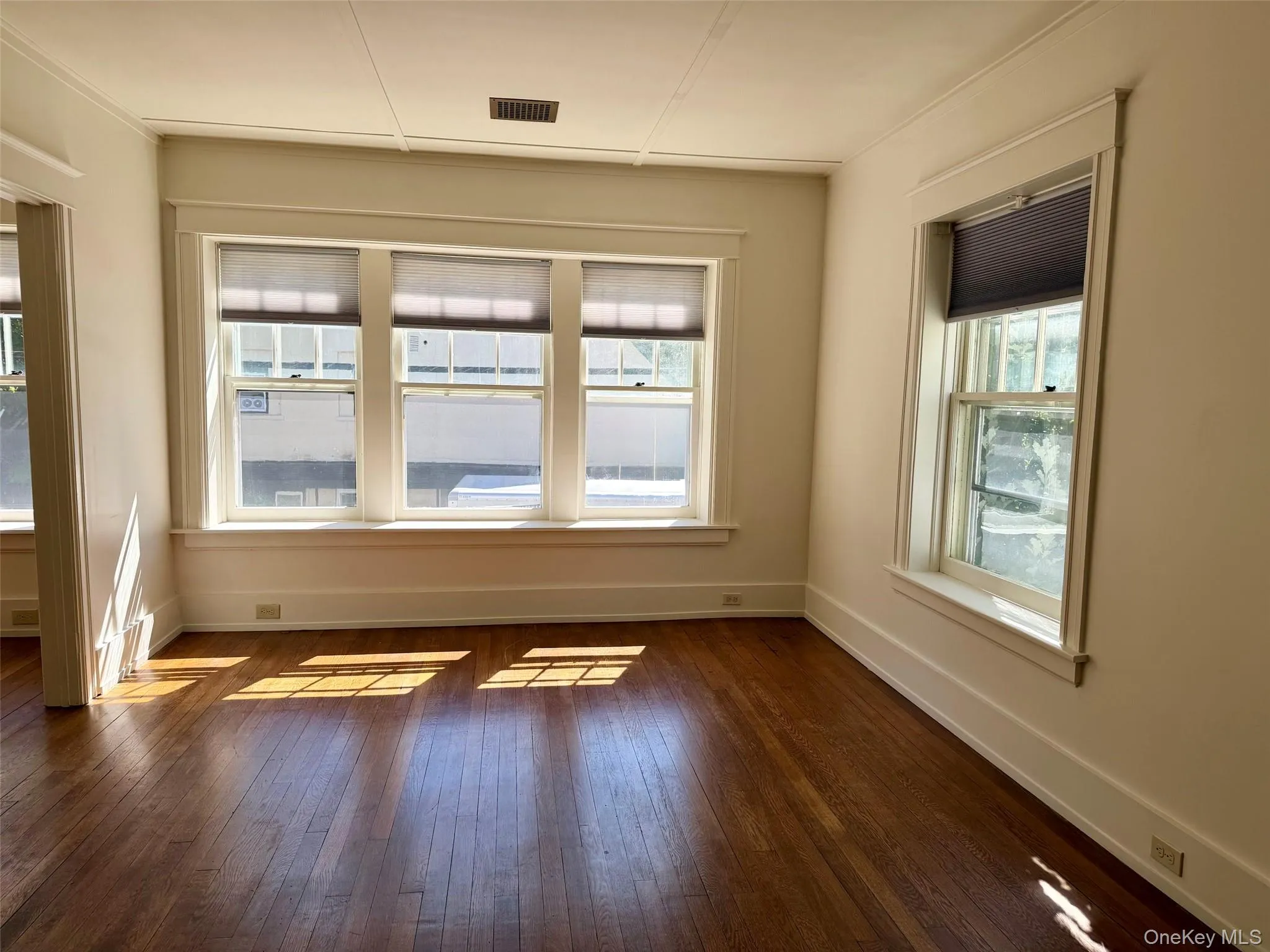 224 MAIN Street, Germantown, NY, 1 Bedroom Bedrooms, 4 Rooms Rooms,1 BathroomBathrooms,Residential Lease,For Rent,MAIN,0,1051269 224 MAIN Street, Germantown, NY, 1 Bedroom Bedrooms, 4 Rooms Rooms,1 BathroomBathrooms,Residential Lease,For Rent,MAIN,0,1051269
