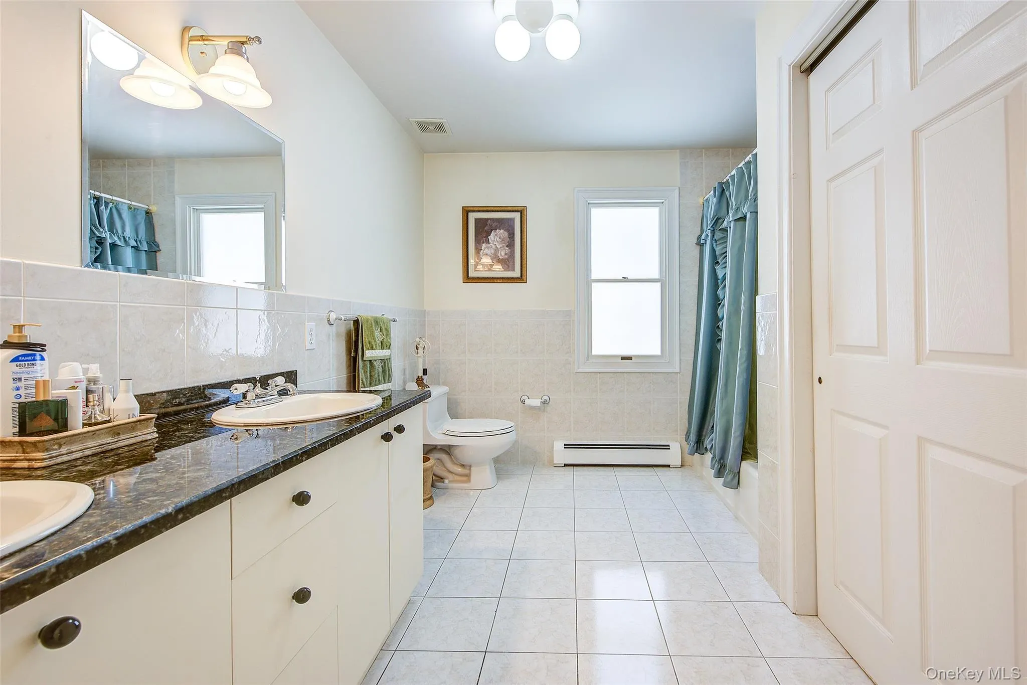 64 Cottage Place, North Hempstead, NY, 4 Bedrooms Bedrooms, 11 Rooms Rooms,3 BathroomsBathrooms,Residential,For Rent,Cottage,0,1051270 64 Cottage Place, North Hempstead, NY, 4 Bedrooms Bedrooms, 11 Rooms Rooms,3 BathroomsBathrooms,Residential,For Rent,Cottage,0,1051270
