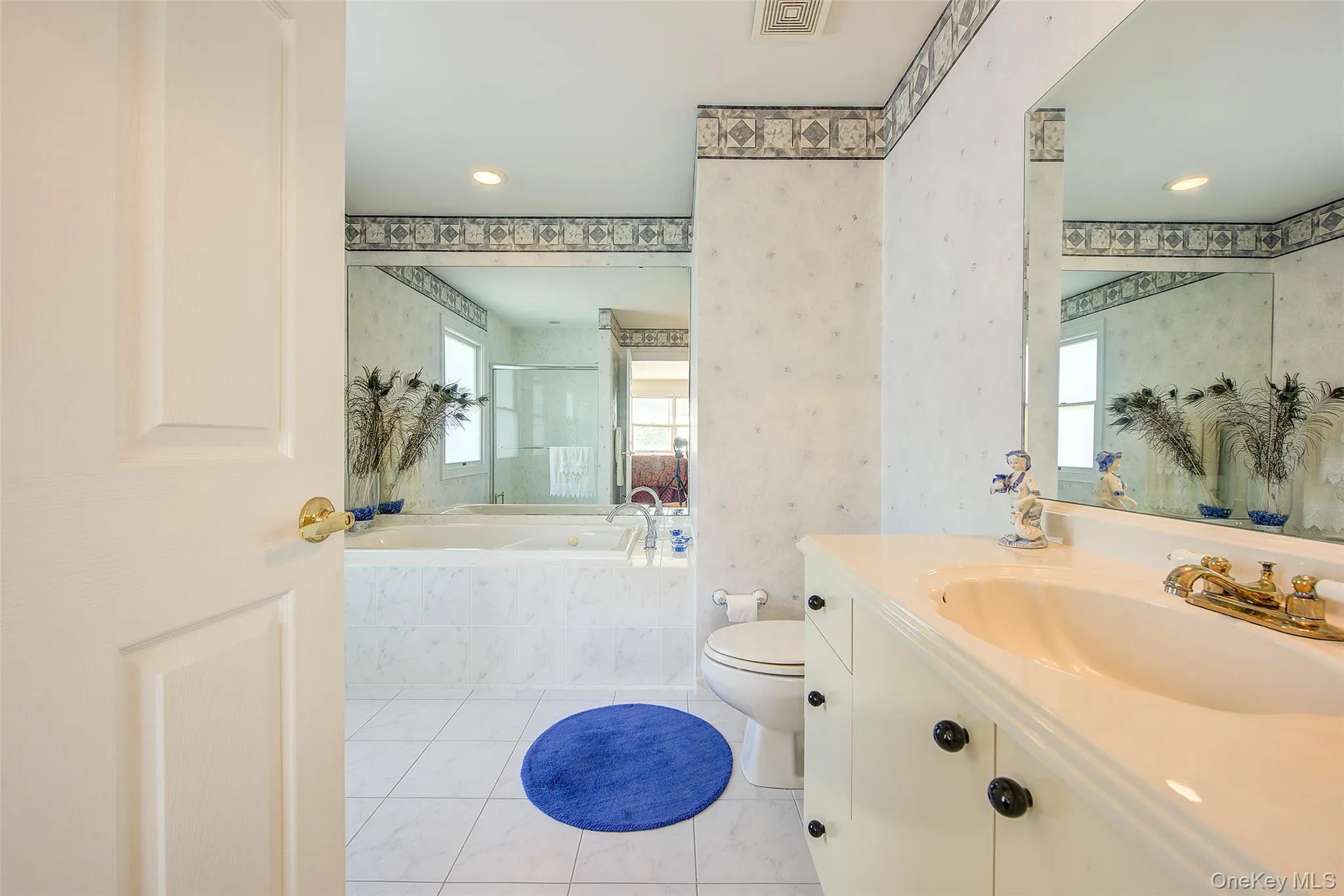 64 Cottage Place, North Hempstead, NY, 4 Bedrooms Bedrooms, 11 Rooms Rooms,3 BathroomsBathrooms,Residential,For Rent,Cottage,0,1051270 64 Cottage Place, North Hempstead, NY, 4 Bedrooms Bedrooms, 11 Rooms Rooms,3 BathroomsBathrooms,Residential,For Rent,Cottage,0,1051270