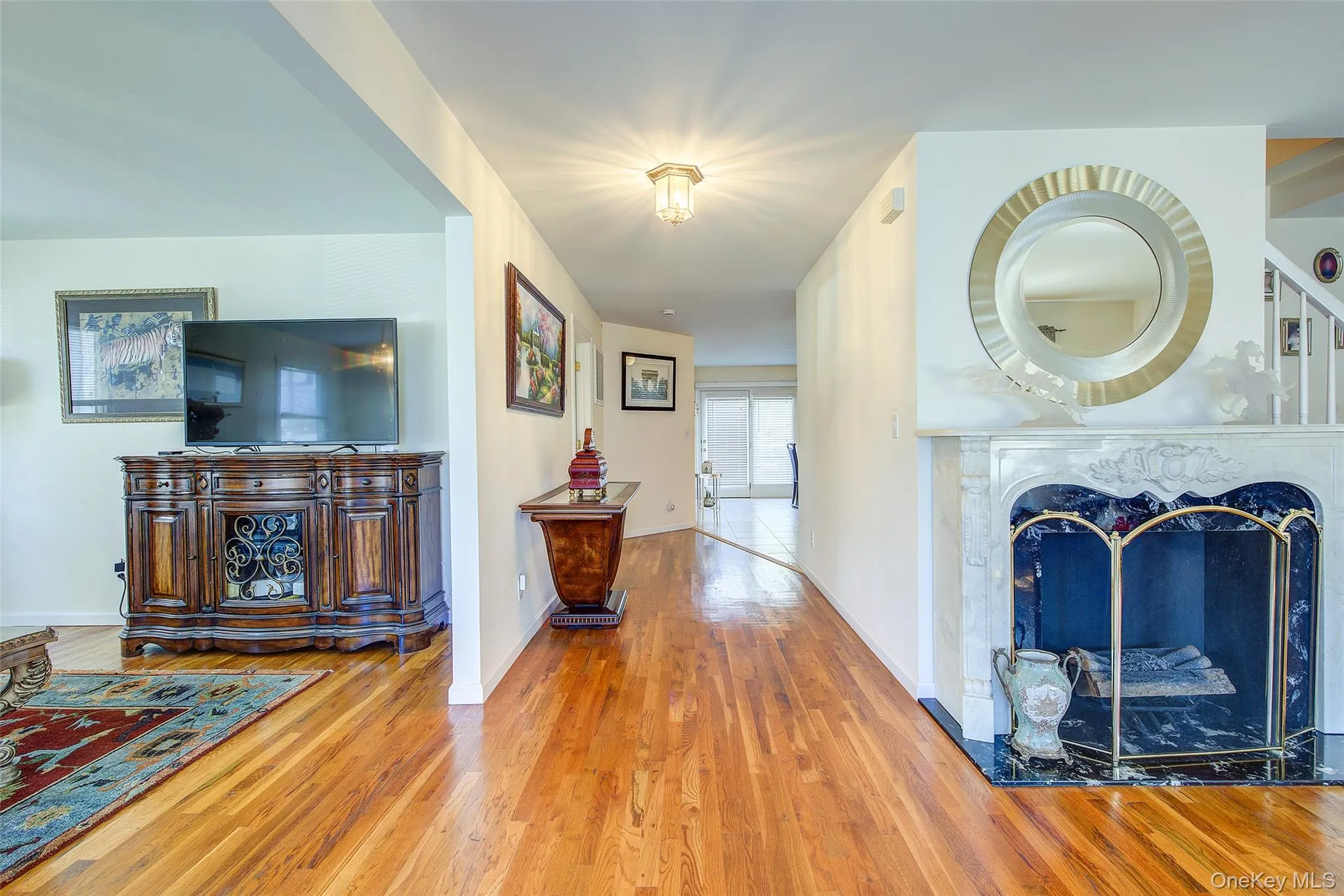 64 Cottage Place, North Hempstead, NY, 4 Bedrooms Bedrooms, 11 Rooms Rooms,3 BathroomsBathrooms,Residential,For Rent,Cottage,0,1051270 64 Cottage Place, North Hempstead, NY, 4 Bedrooms Bedrooms, 11 Rooms Rooms,3 BathroomsBathrooms,Residential,For Rent,Cottage,0,1051270