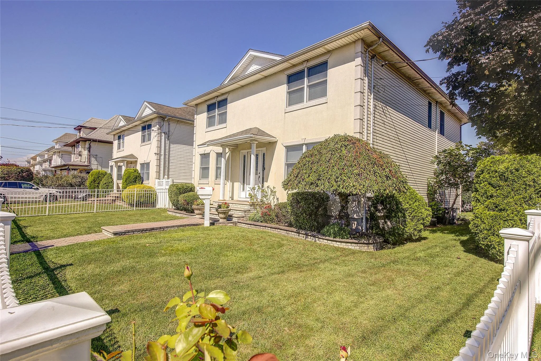64 Cottage Place, North Hempstead, NY, 4 Bedrooms Bedrooms, 11 Rooms Rooms,3 BathroomsBathrooms,Residential,For Rent,Cottage,0,1051270 64 Cottage Place, North Hempstead, NY, 4 Bedrooms Bedrooms, 11 Rooms Rooms,3 BathroomsBathrooms,Residential,For Rent,Cottage,0,1051270