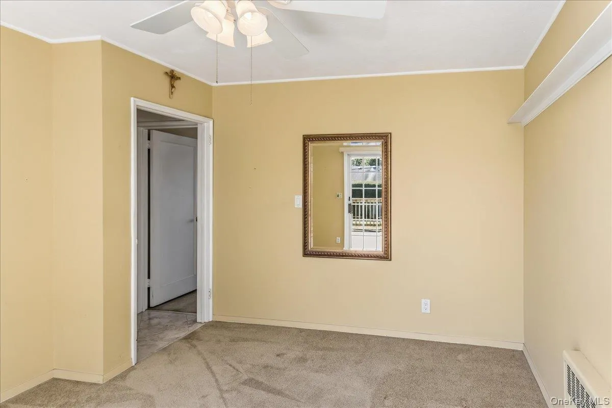38 Croyden Lane, Oyster Bay, NY, 4 Bedrooms Bedrooms, 7 Rooms Rooms,1 BathroomBathrooms,Residential,For Rent,Croyden,0,1051273 38 Croyden Lane, Oyster Bay, NY, 4 Bedrooms Bedrooms, 7 Rooms Rooms,1 BathroomBathrooms,Residential,For Rent,Croyden,0,1051273