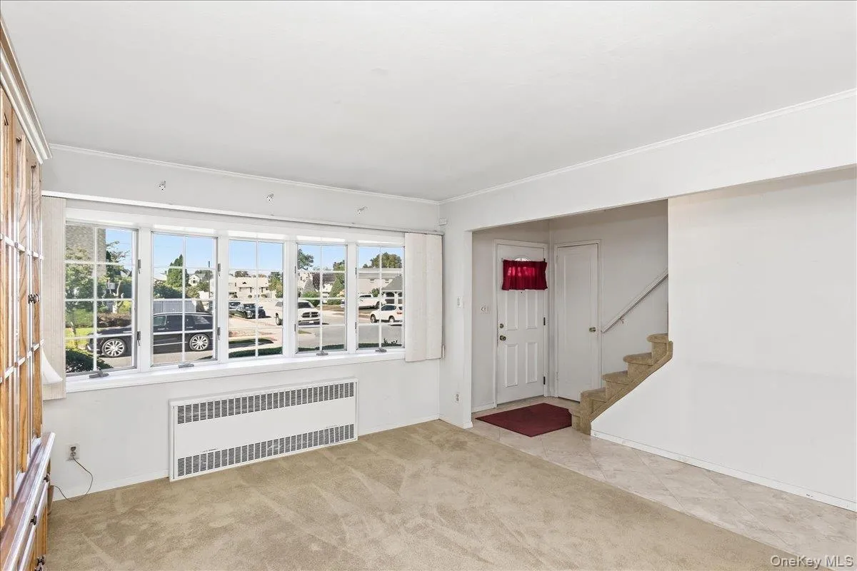 38 Croyden Lane, Oyster Bay, NY, 4 Bedrooms Bedrooms, 7 Rooms Rooms,1 BathroomBathrooms,Residential,For Rent,Croyden,0,1051273 38 Croyden Lane, Oyster Bay, NY, 4 Bedrooms Bedrooms, 7 Rooms Rooms,1 BathroomBathrooms,Residential,For Rent,Croyden,0,1051273