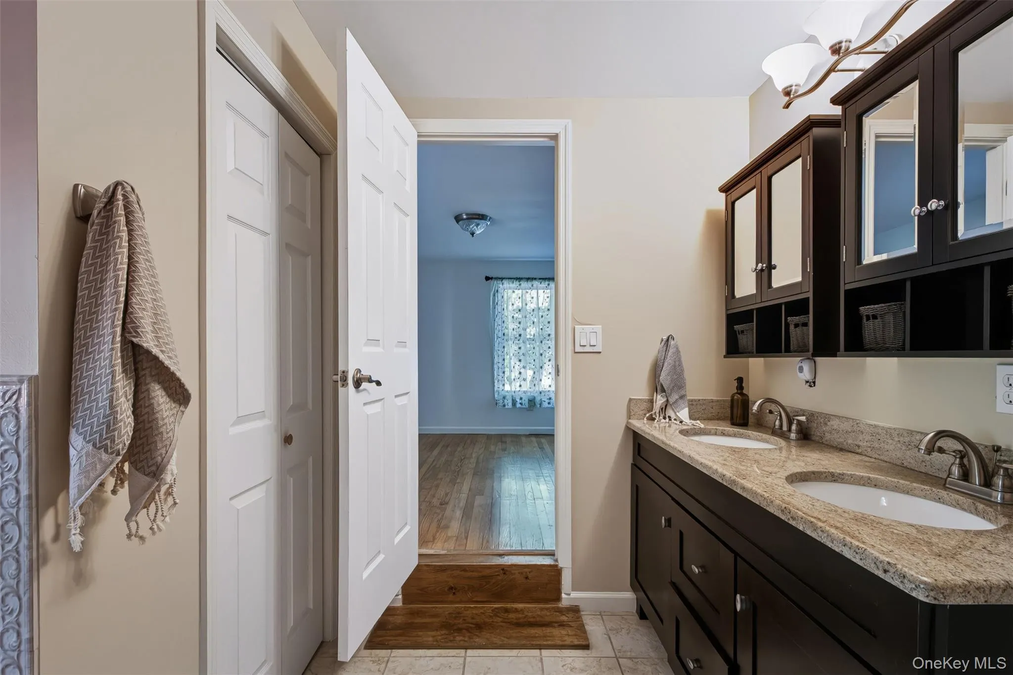 9 Horns Park Road, Hyde Park, NY, 3 Bedrooms Bedrooms, 9 Rooms Rooms,2 BathroomsBathrooms,Residential,For Rent,Horns Park,0,1051277 9 Horns Park Road, Hyde Park, NY, 3 Bedrooms Bedrooms, 9 Rooms Rooms,2 BathroomsBathrooms,Residential,For Rent,Horns Park,0,1051277